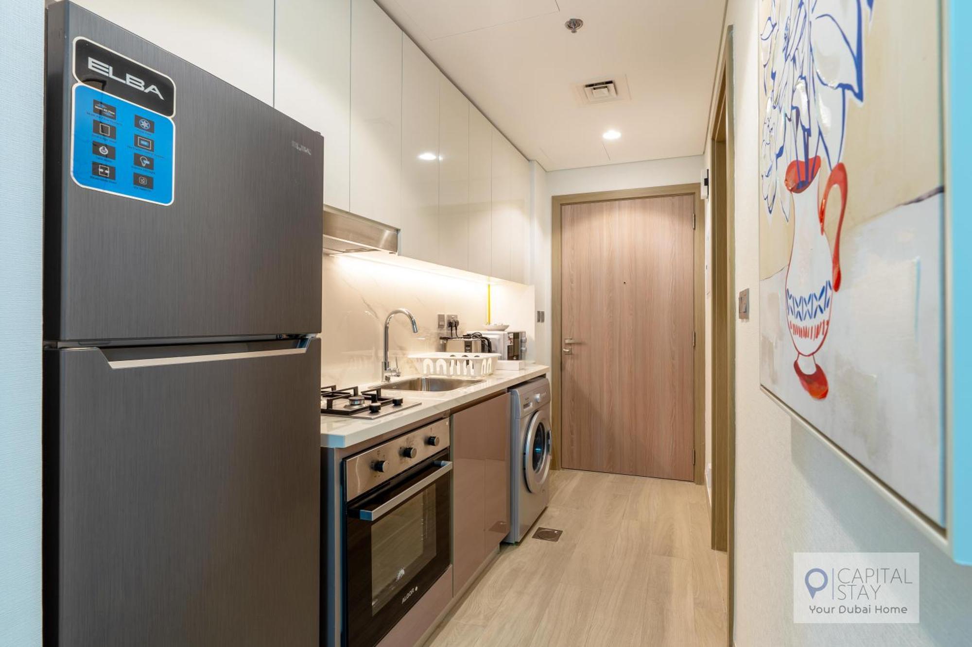 Cozy In Azizi Riviera Apartment Dubai