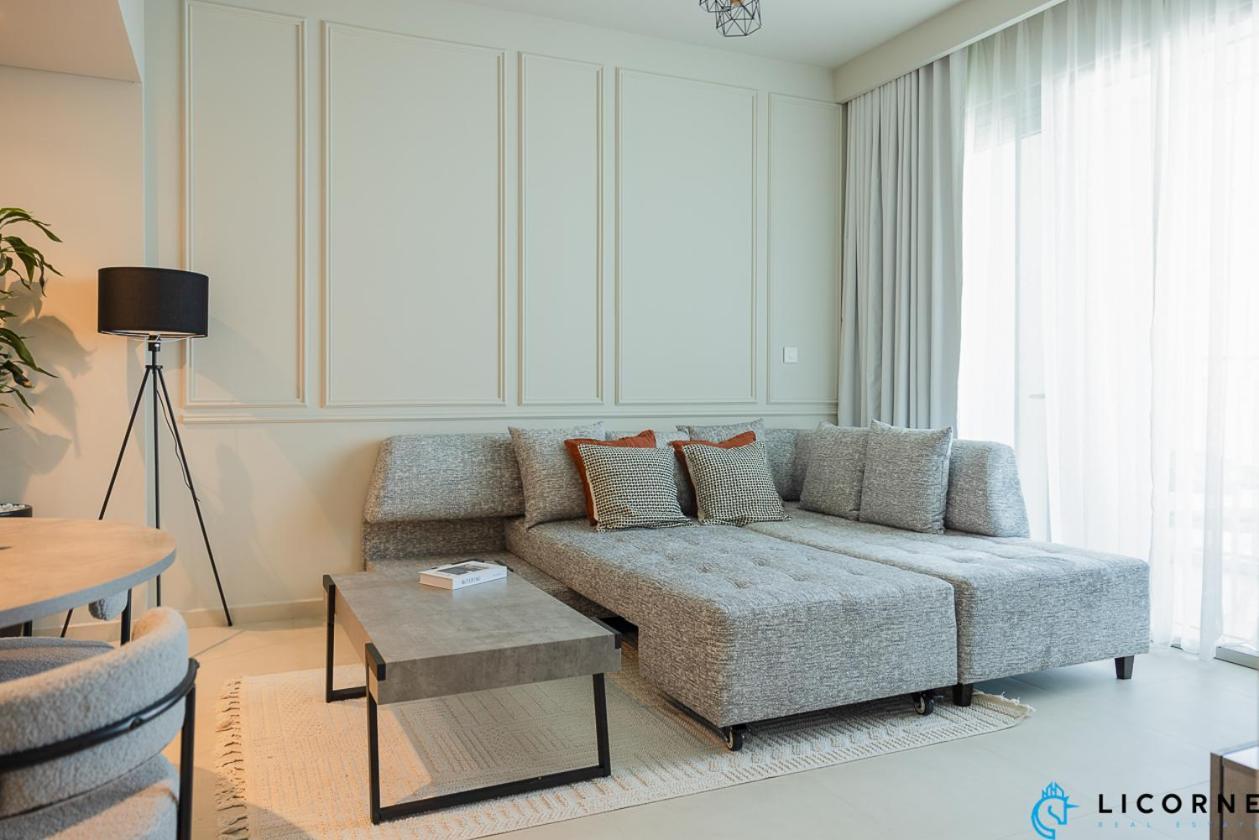 New Stylish 1br Apartment, Next To Mall - Downtown Views Ll, Tower 3