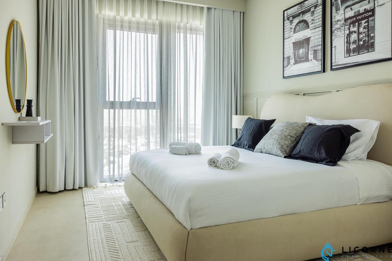 New Stylish 1br Apartment, Next To Mall - Downtown Views Ll, Tower 3 Apartment *
