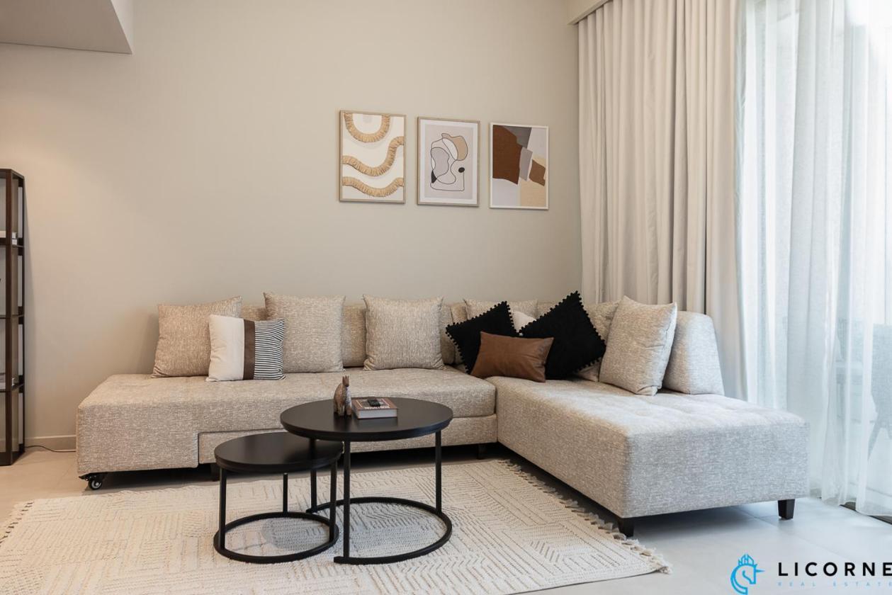Floor Urban Oasis Steps From Mall - 1br In Downtown Views Ll, Tower 1 Dubai