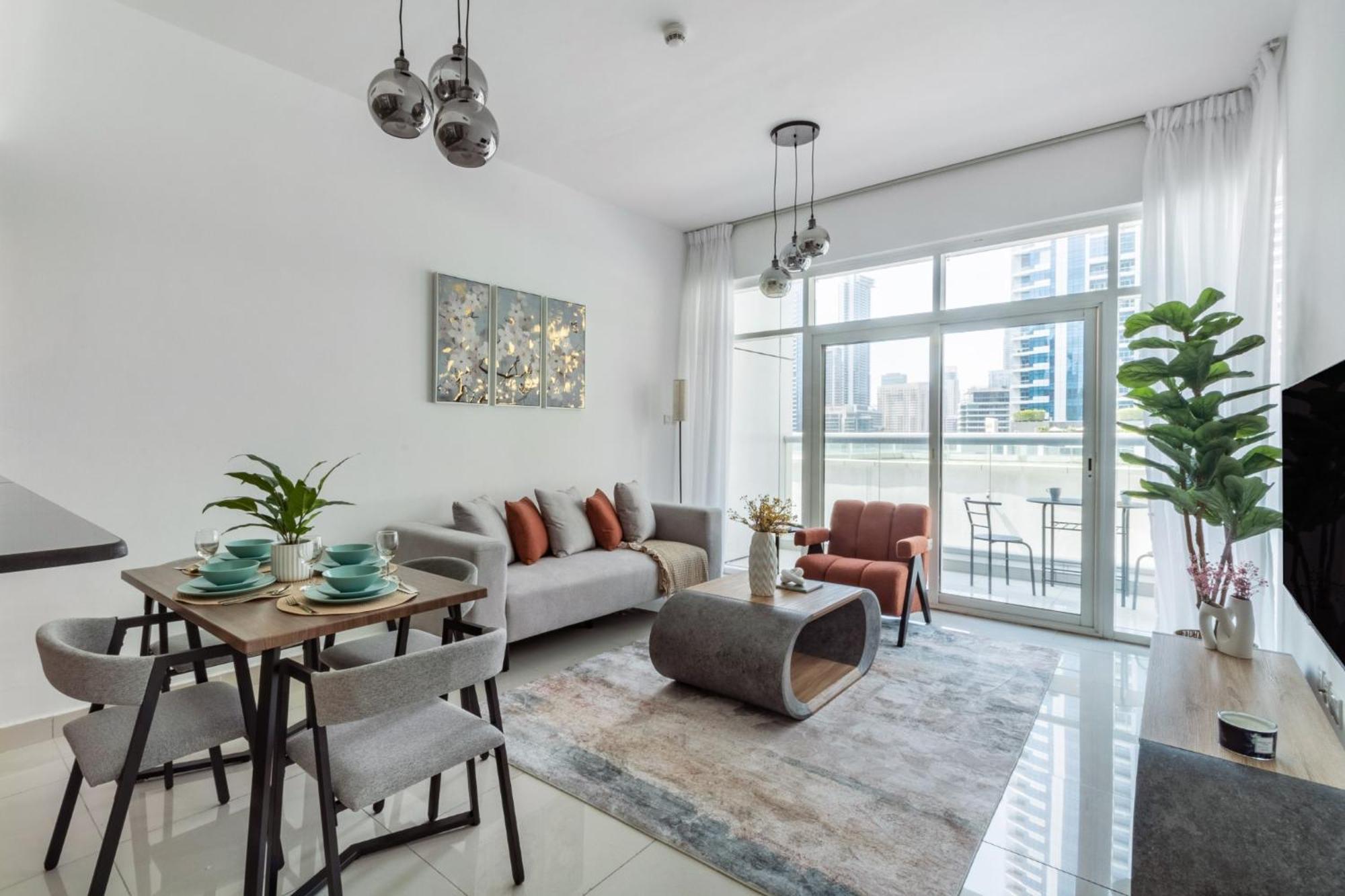 Shoresinn - Artistic Retreat In Marina Apartment