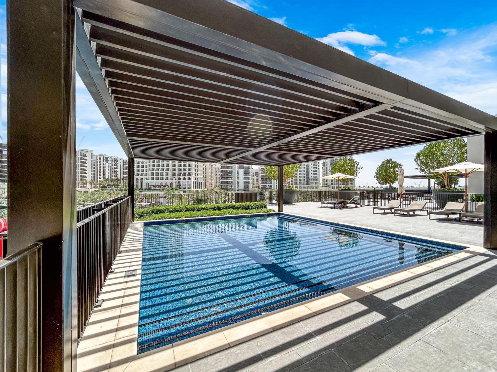 Stunning In Palace Residences On 41st Floor