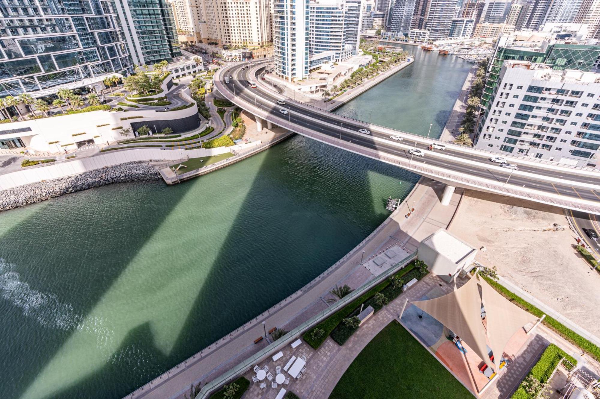 Apartment Luxurious 2br With Stunning Marina Skyline View *