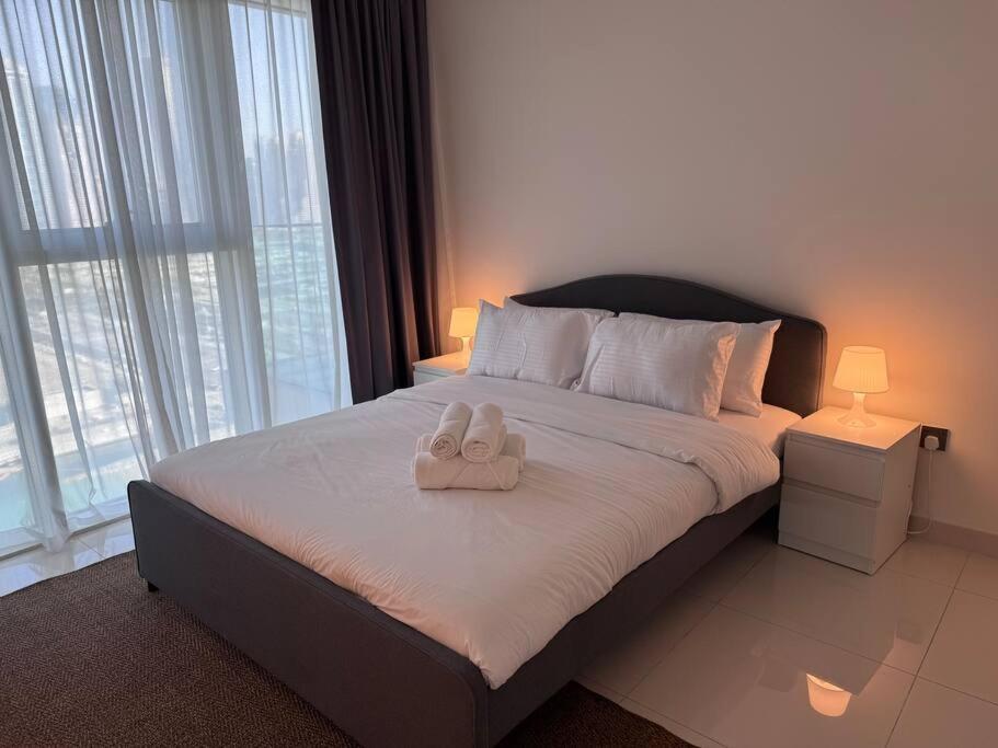 Apartment 2 Bed - Sunrise Bay Views *