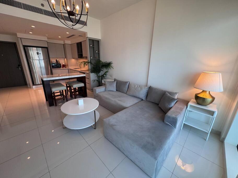 Apartment 2 Bed - Sunrise Bay Views *