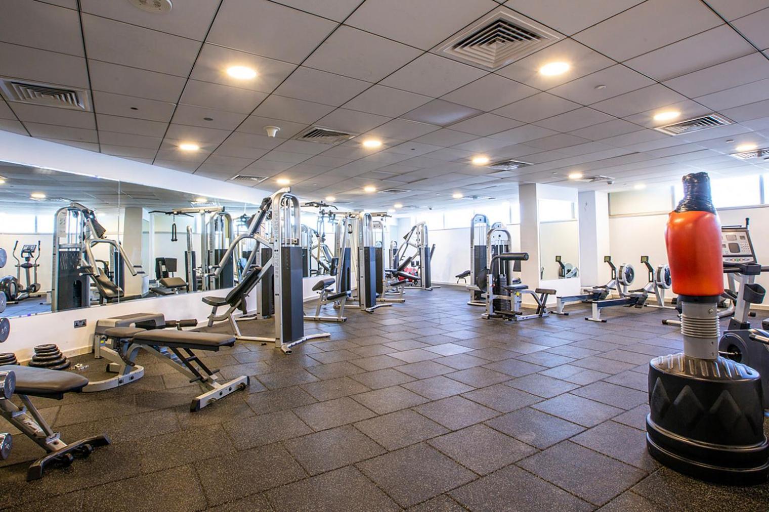 Apartment Blueground Difc Roof Swimming Gym Security Dxb-1531 *