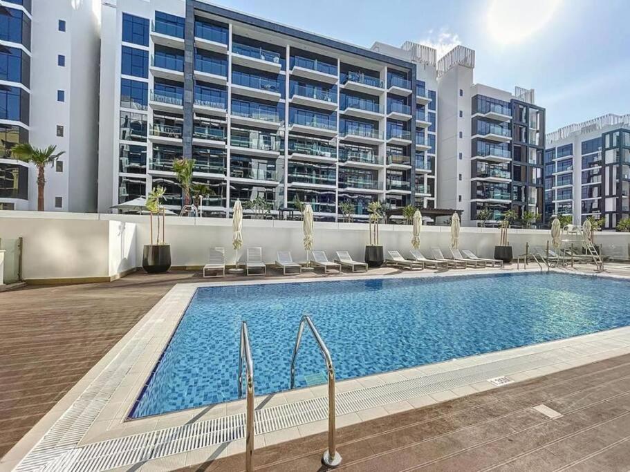 Cozy In Azizi Riviera - *