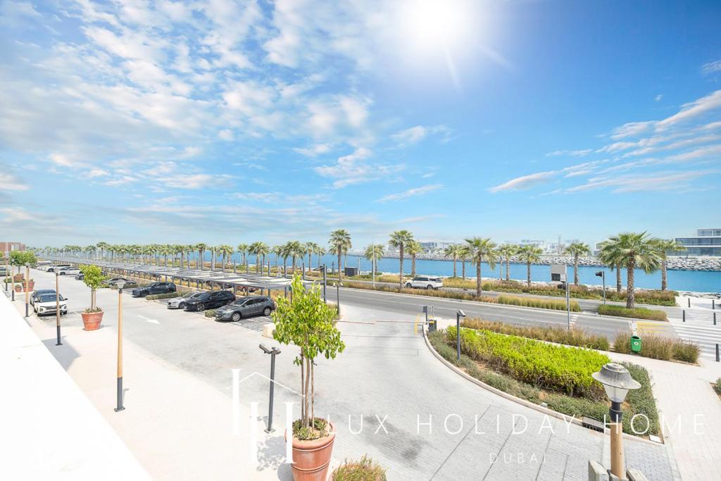 Lux The Elegant Sea View * Dubai