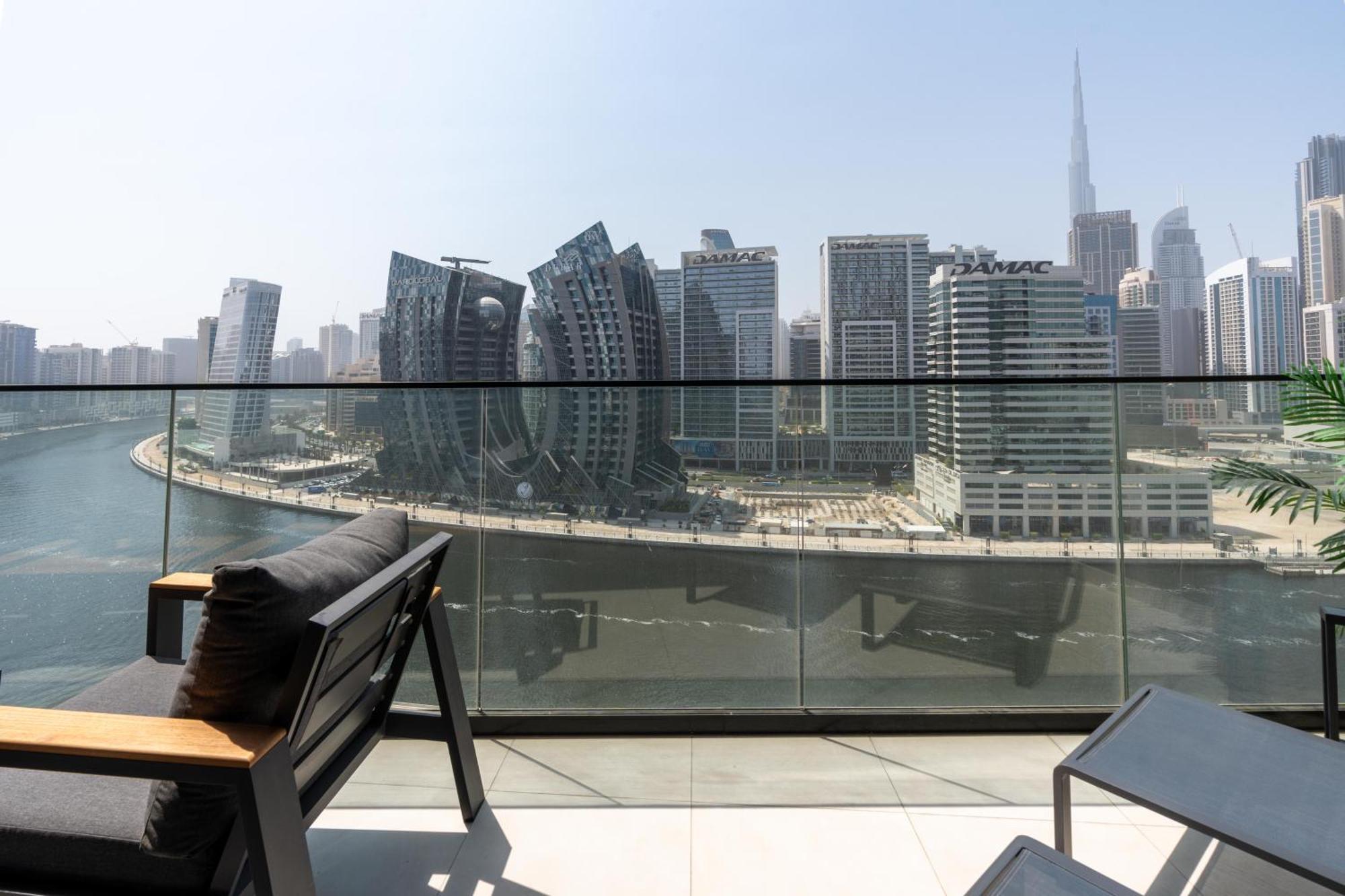Stunning 2bd Business Bay Dubai