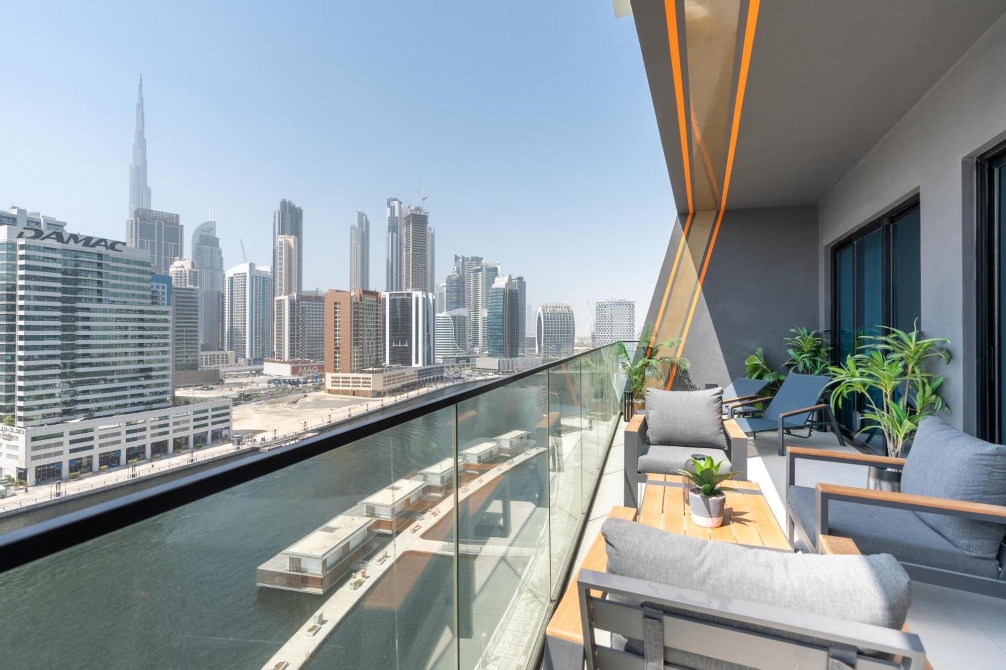 Stunning 2bd Business Bay * Dubai