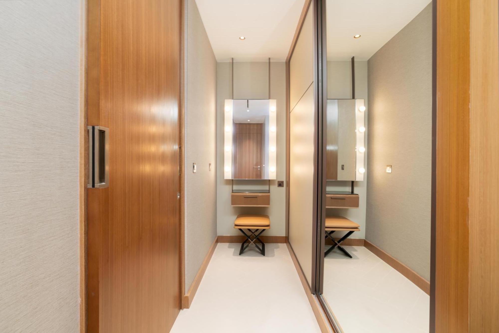 Apartment The Address Opera 2 - Across Mall Dubai