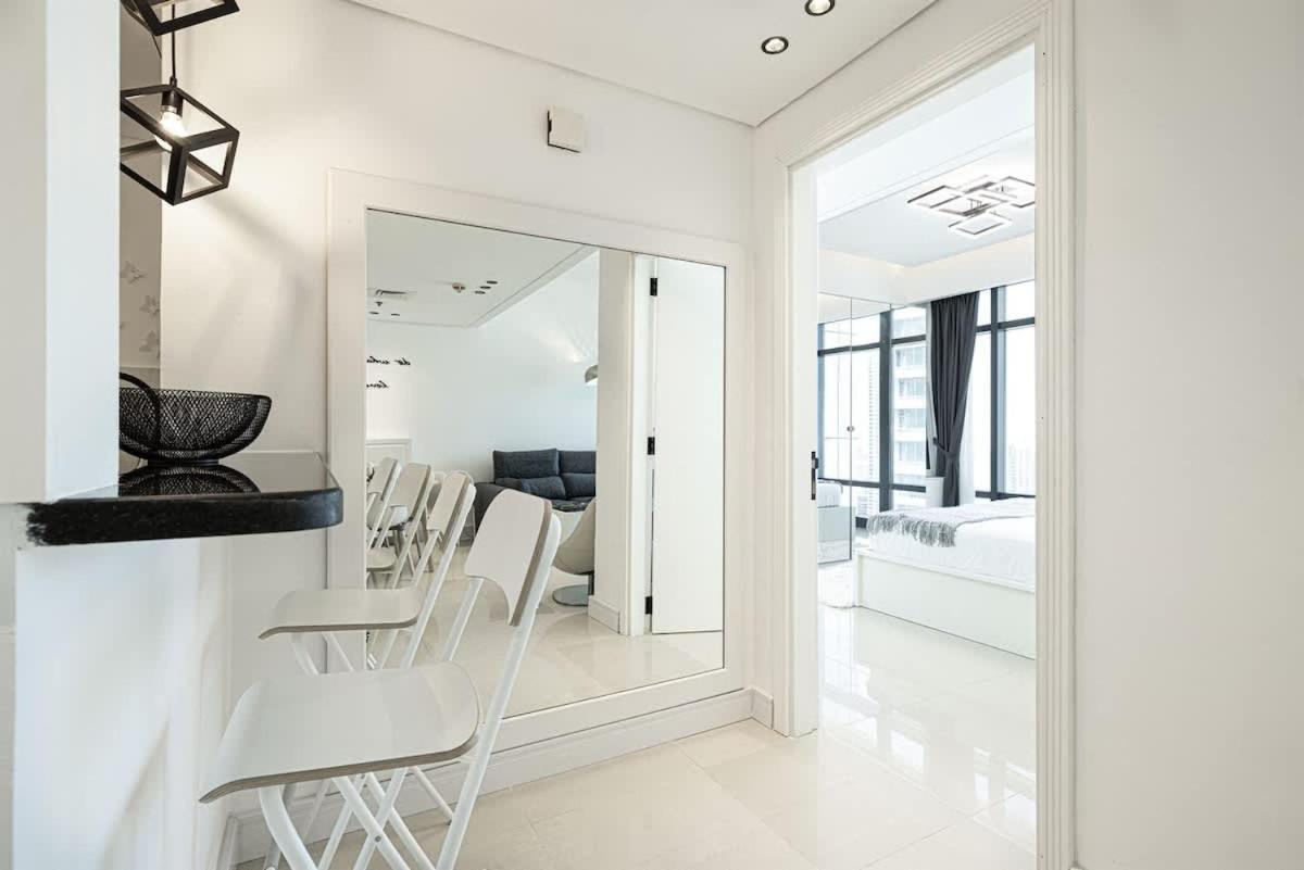 Apartment Chic 1br With Stunning Views Dubai