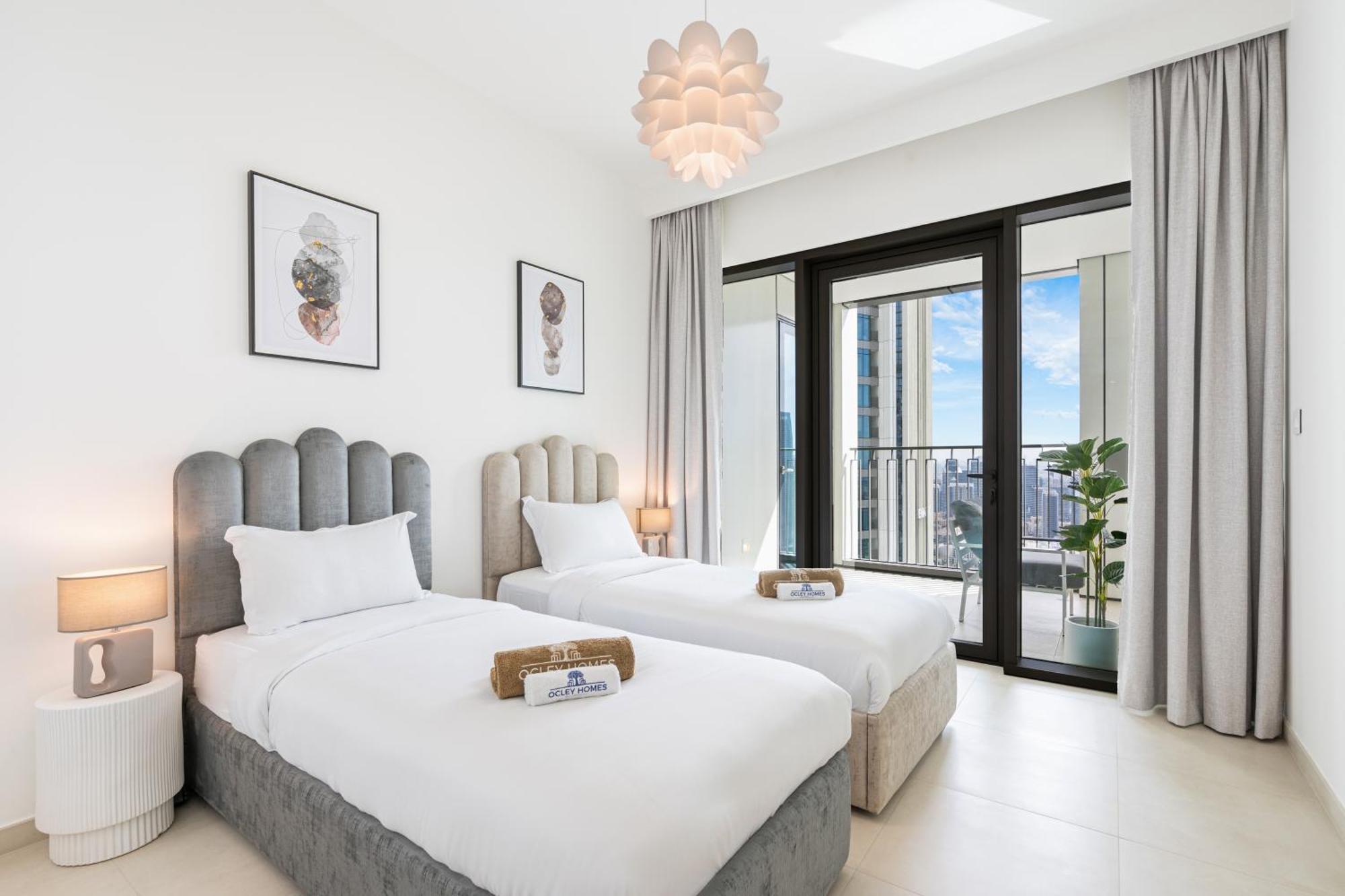 Beautiful On 45th Floor With Full Burj View * Dubai