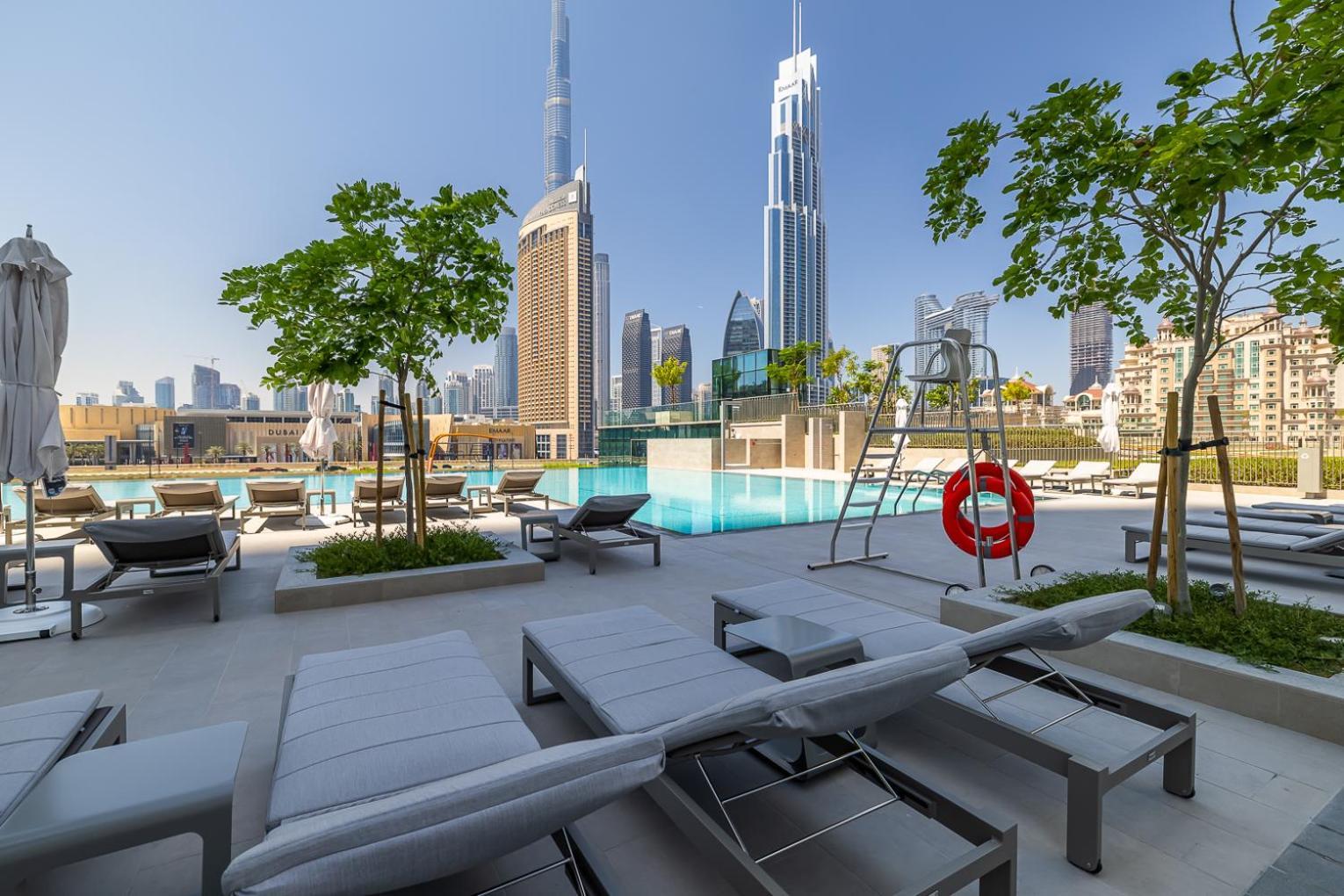 Apartment Beautiful On 45th Floor With Full Burj View *