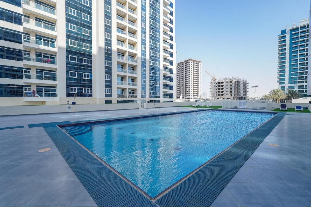 Very Cool And Stylish In Sports City Apartment *