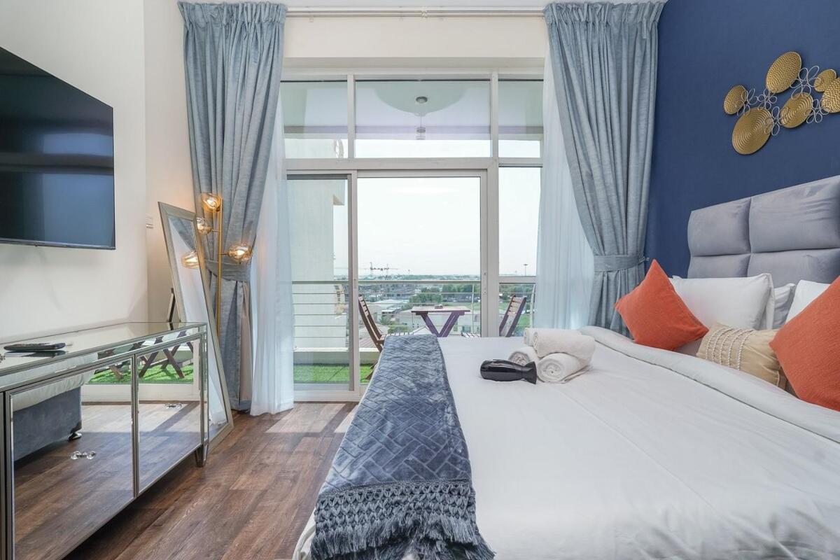Apartment Very Cool And Stylish In Sports City Dubai