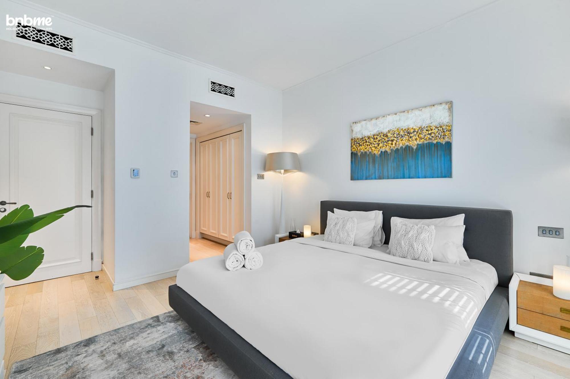 Apartment Bnbmehomes - High-end 2br On Burj Khalifa Blvd Dubai