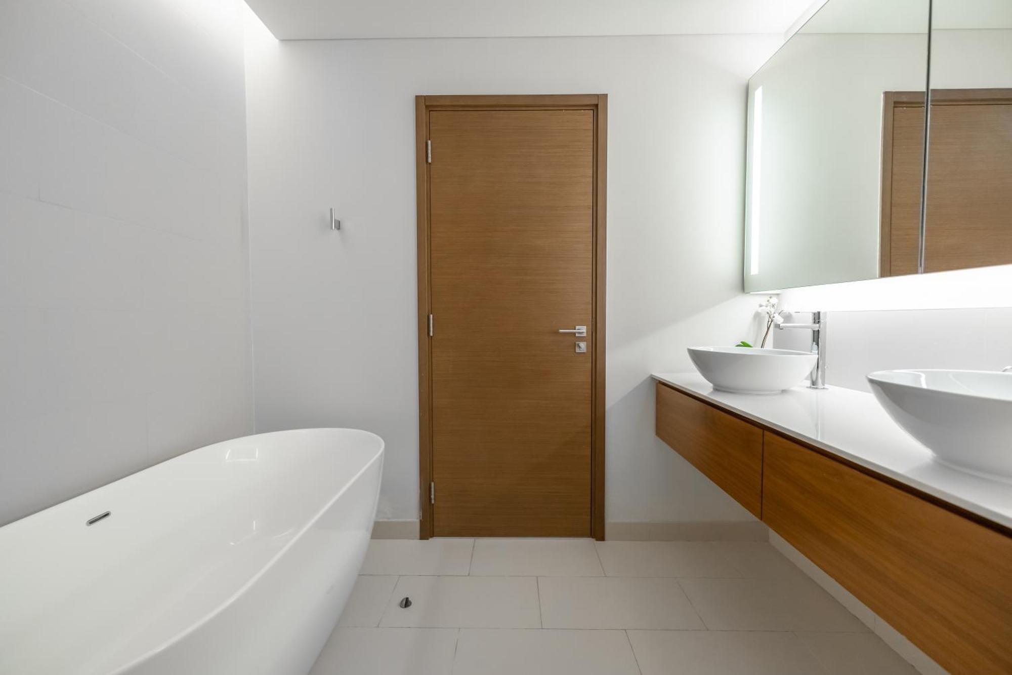 Apartment Fam Living - Walk - Opulent Living Dubai
