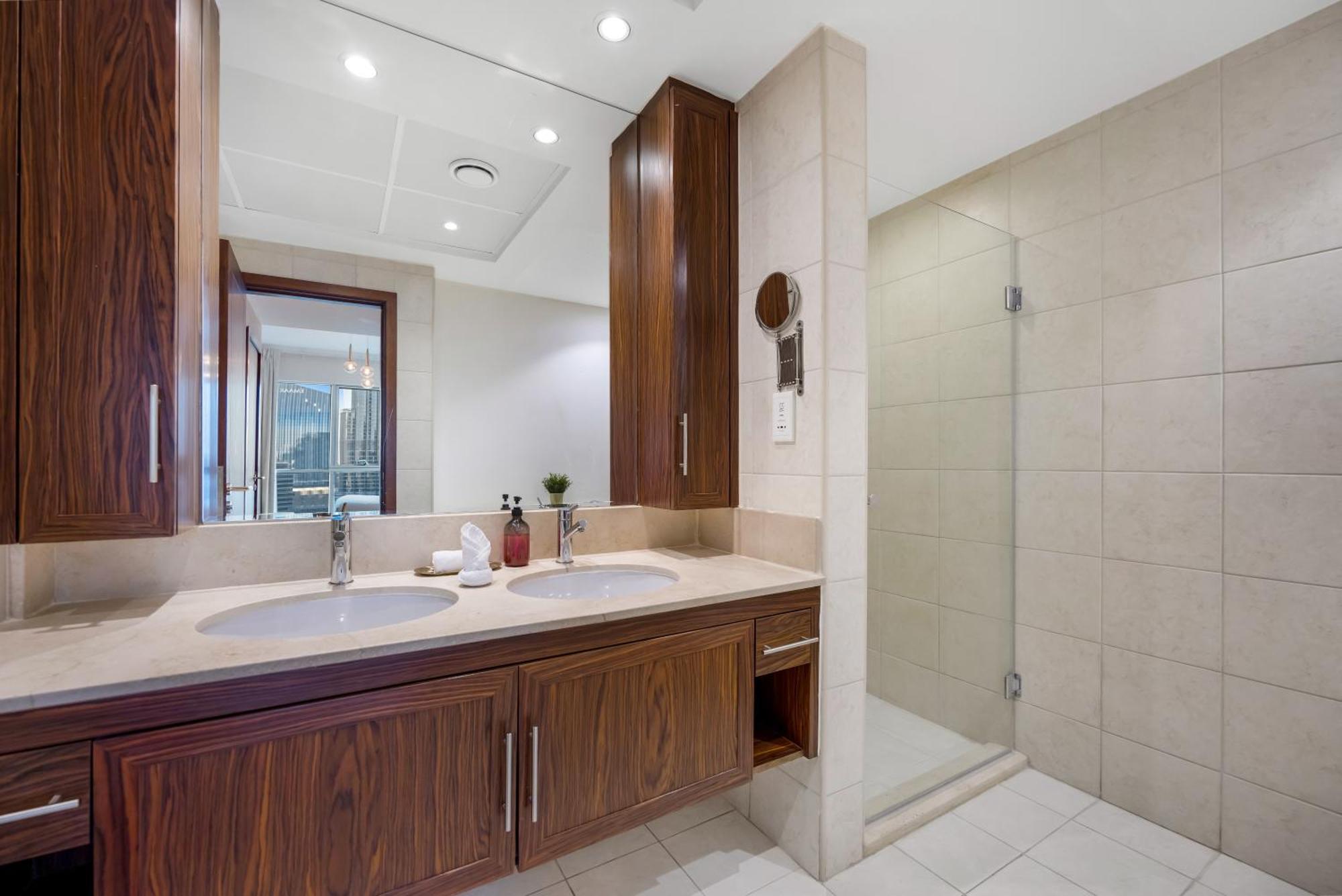 Durrani Homes - Grand 03 Apartment