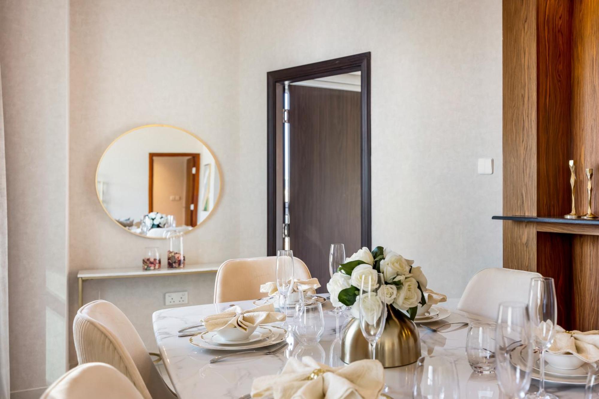 Apartment Durrani Homes - Grand 03 *
