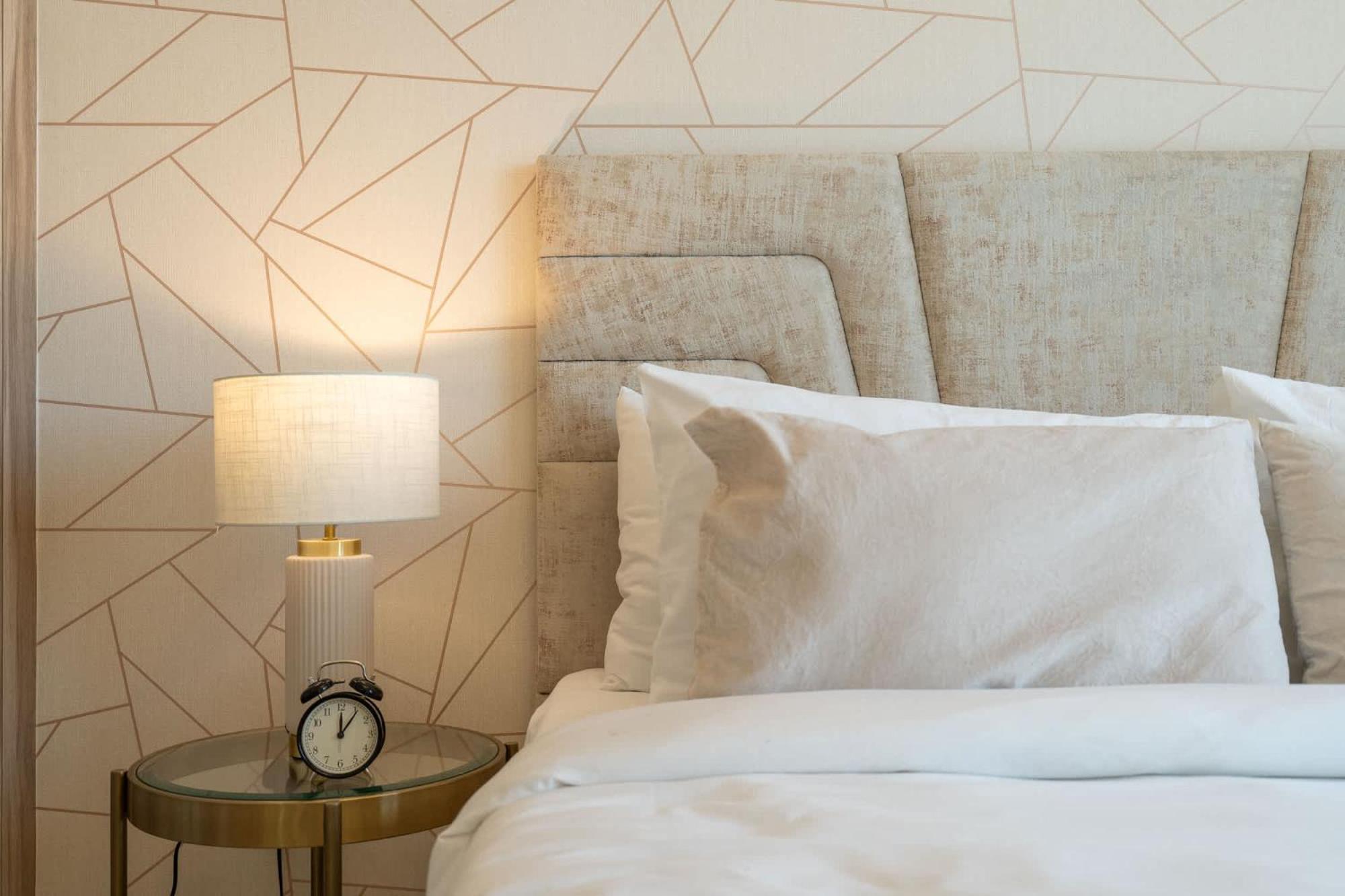 Your Peaceful Living Awaits In Flat Apartment *