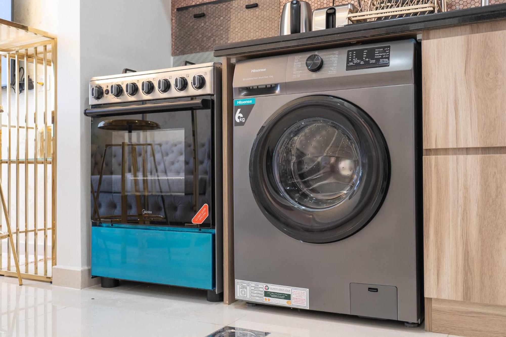 Your Peaceful Living Awaits In Flat Apartment *