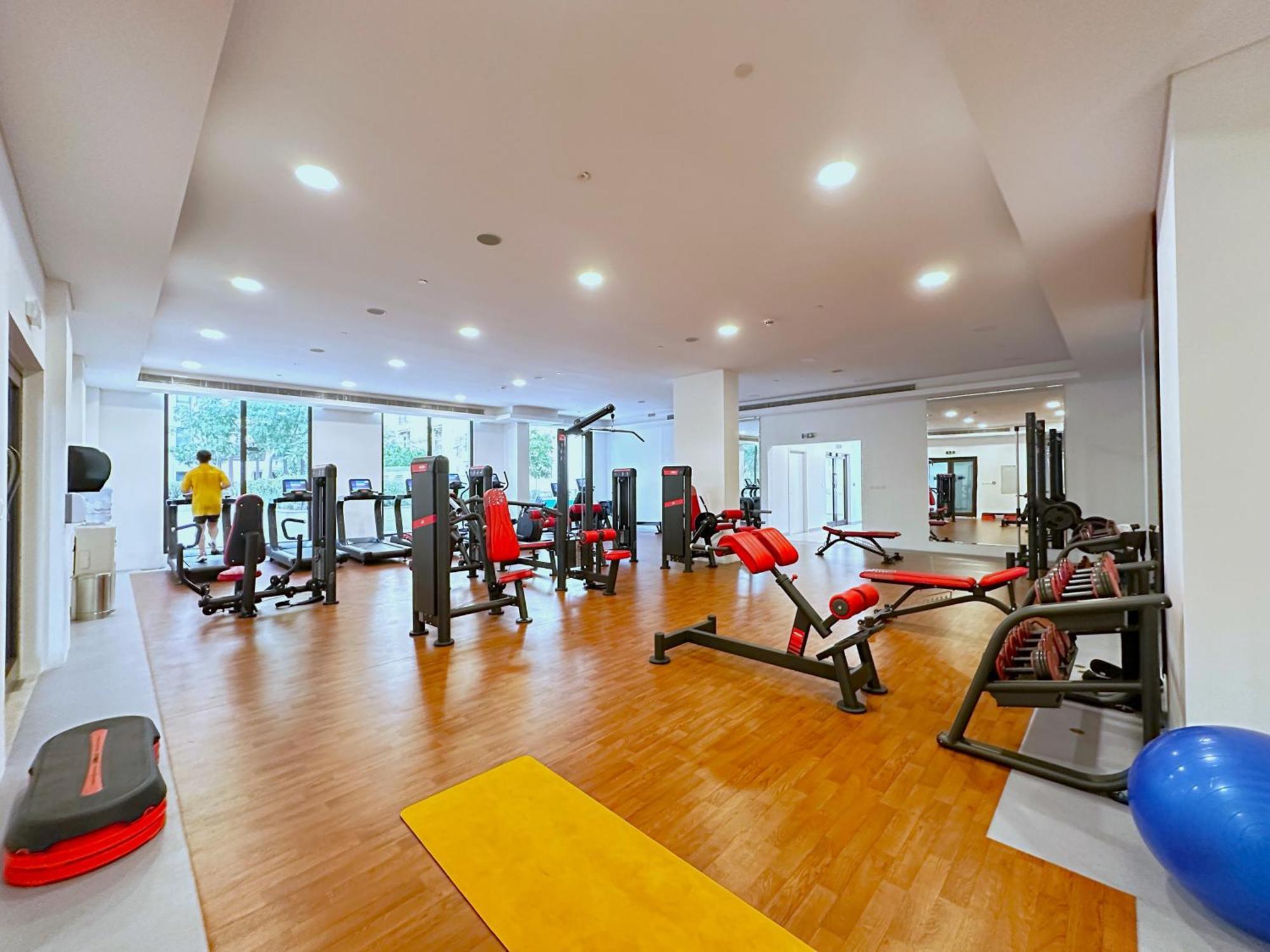 Ultra Luxury Flat With Amazing Pool Near To Burj Apartment Dubai