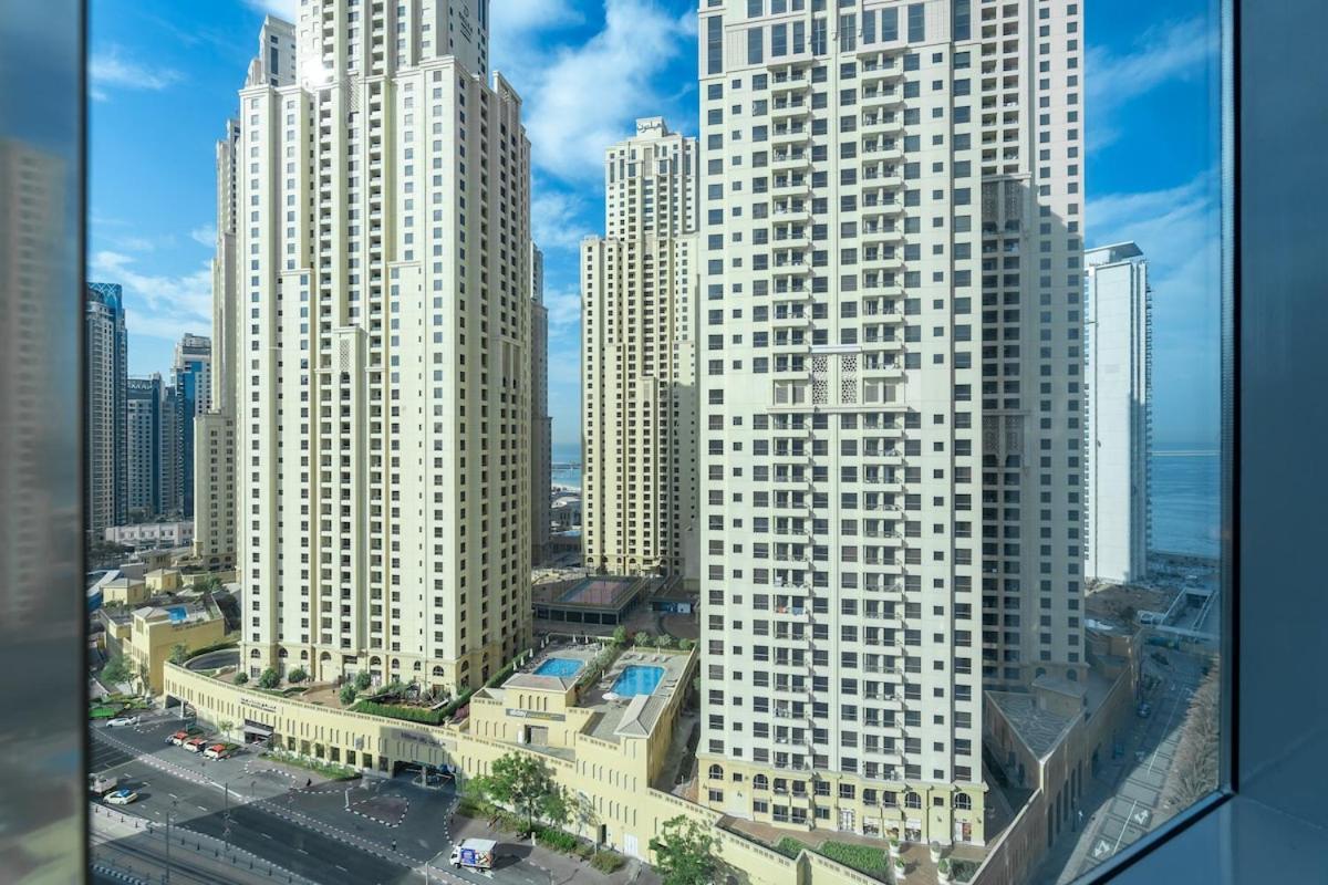 Charming Studio Apartment, With Easy Beach Access In Marina Dubai