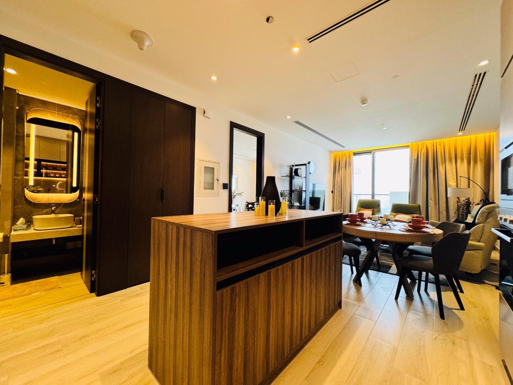 The Ivy Tower-1br Urban Elegance In Jvt Apartment Dubai