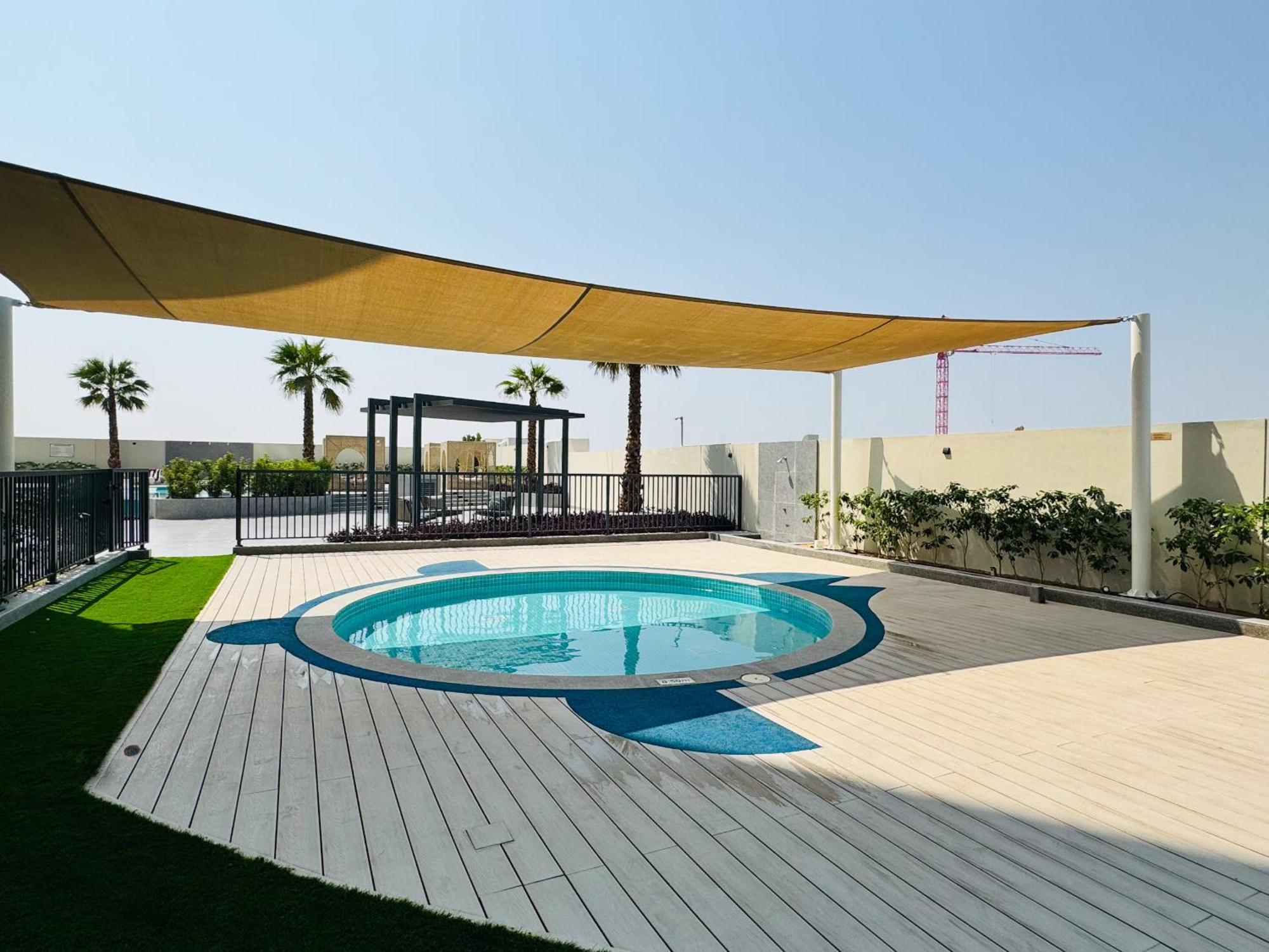 Apartment The Ivy Tower-1br Urban Elegance In Jvt Dubai