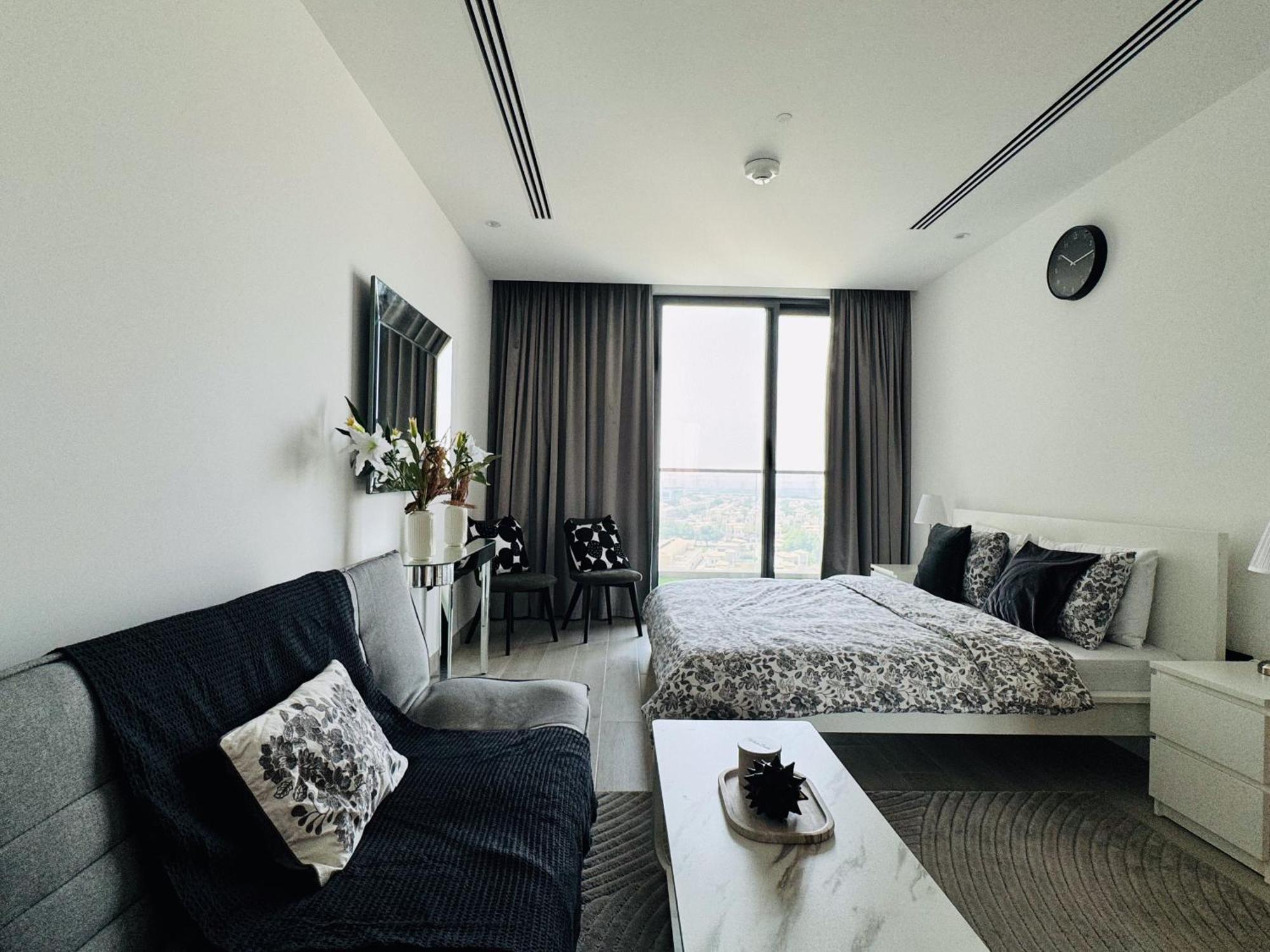 Apartment The Ivy Tower-1br Urban Elegance In Jvt Dubai