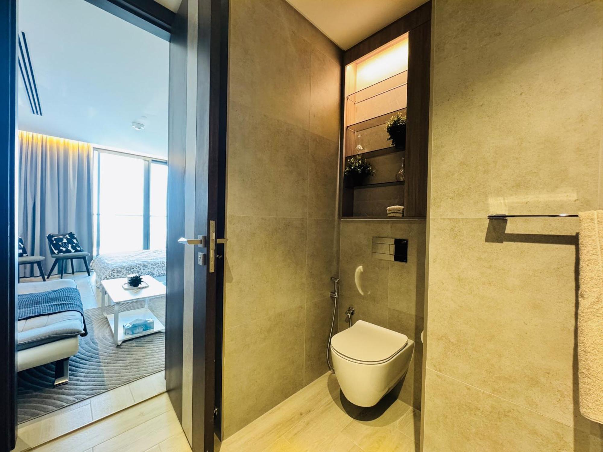 The Ivy Tower-1br Urban Elegance In Jvt Dubai