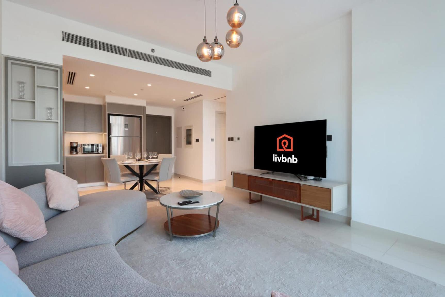 Livbnb - 2Br With Stunning Views, Beachfront Living * Dubai