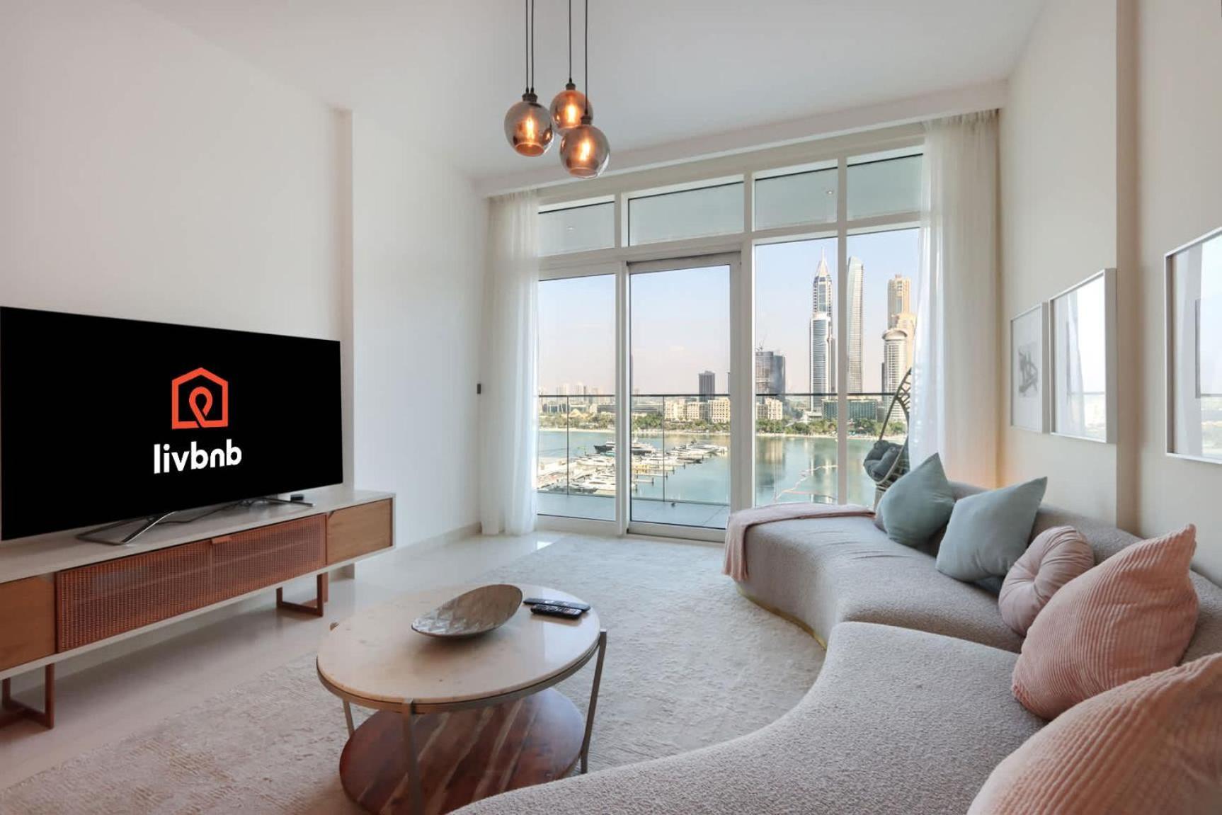 Livbnb - 2Br With Stunning Views, Beachfront Living Apartment *