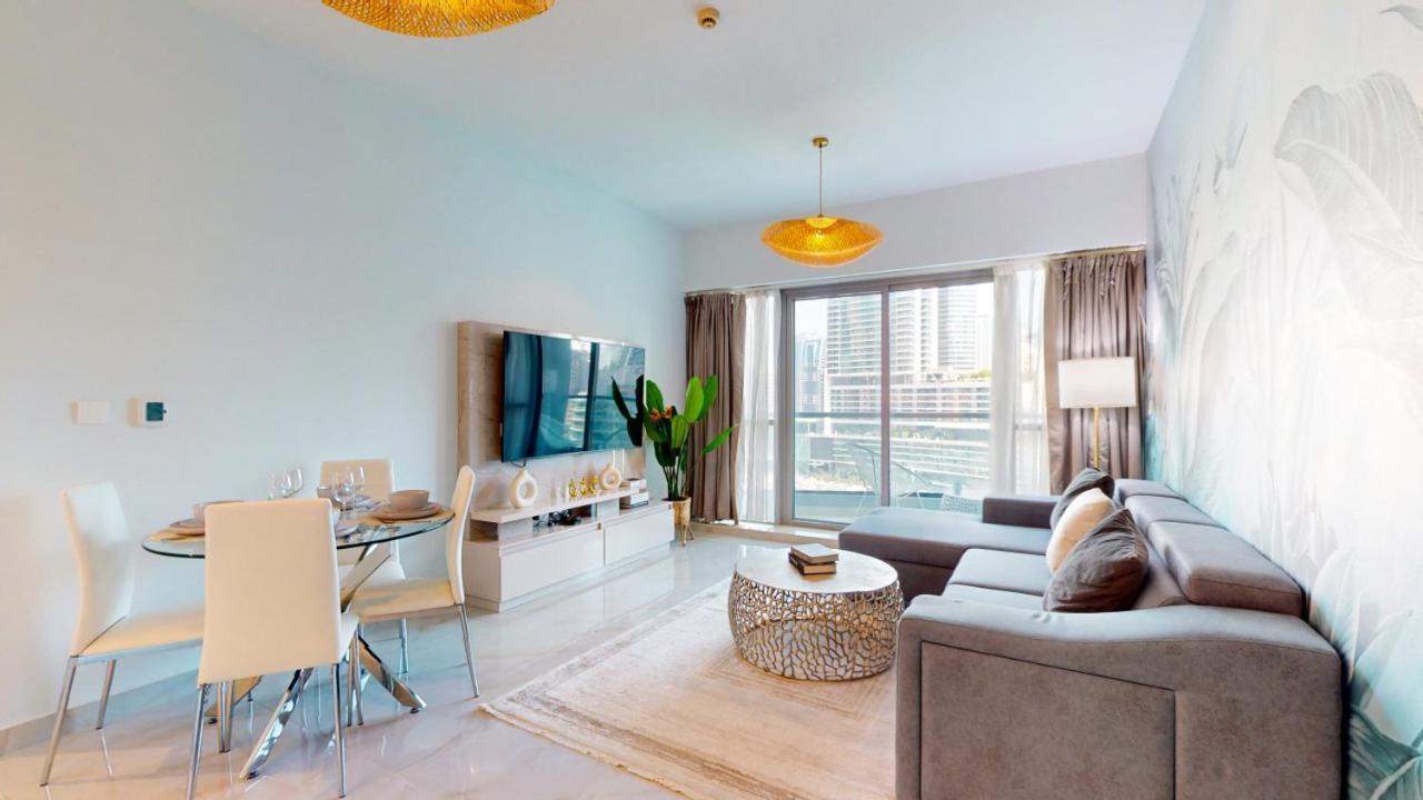 The Point Tower - Elegant One Bed With Marina View *