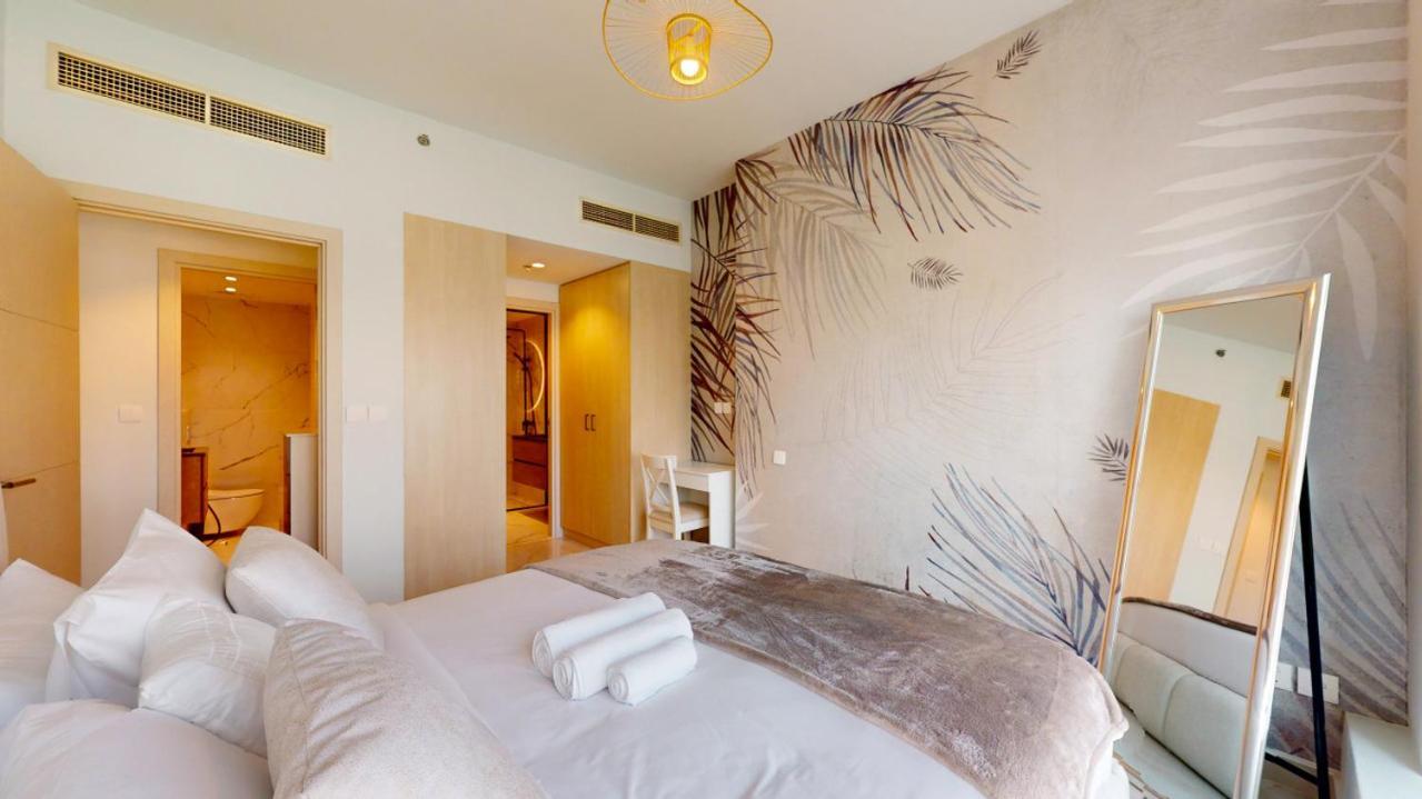 The Point Tower - Elegant One Bed With Marina View Dubai