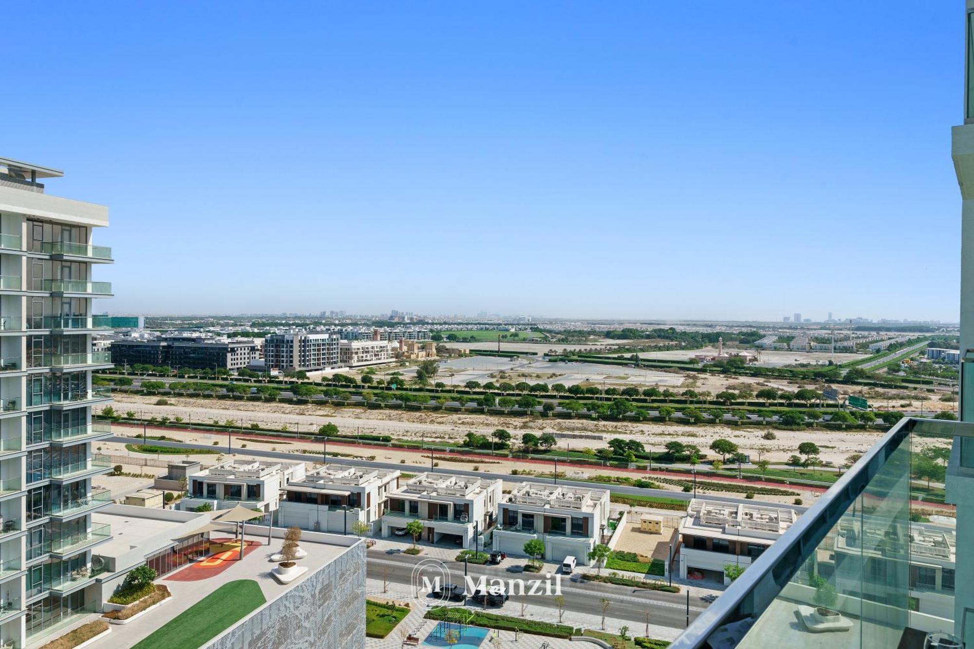 Manzil - 2br In District One With Lagoon & Burj Views *