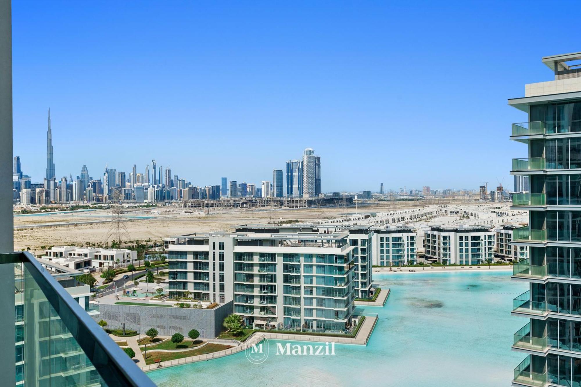 Manzil - 2br In District One With Lagoon & Burj Views Apartment