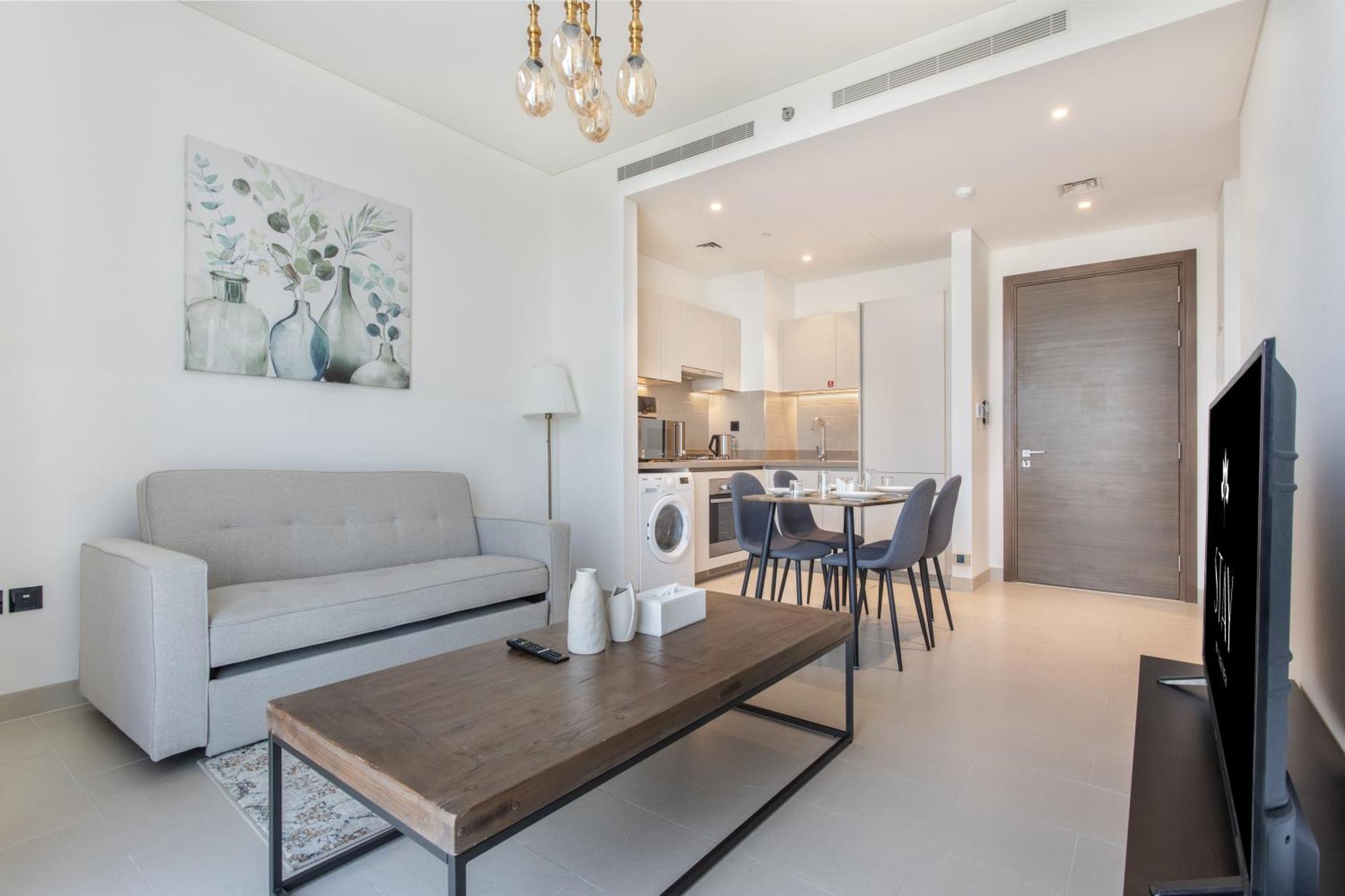 By Latinem Luxury 1br Cv B1311 Near Burj Khalifa Apartment Dubai