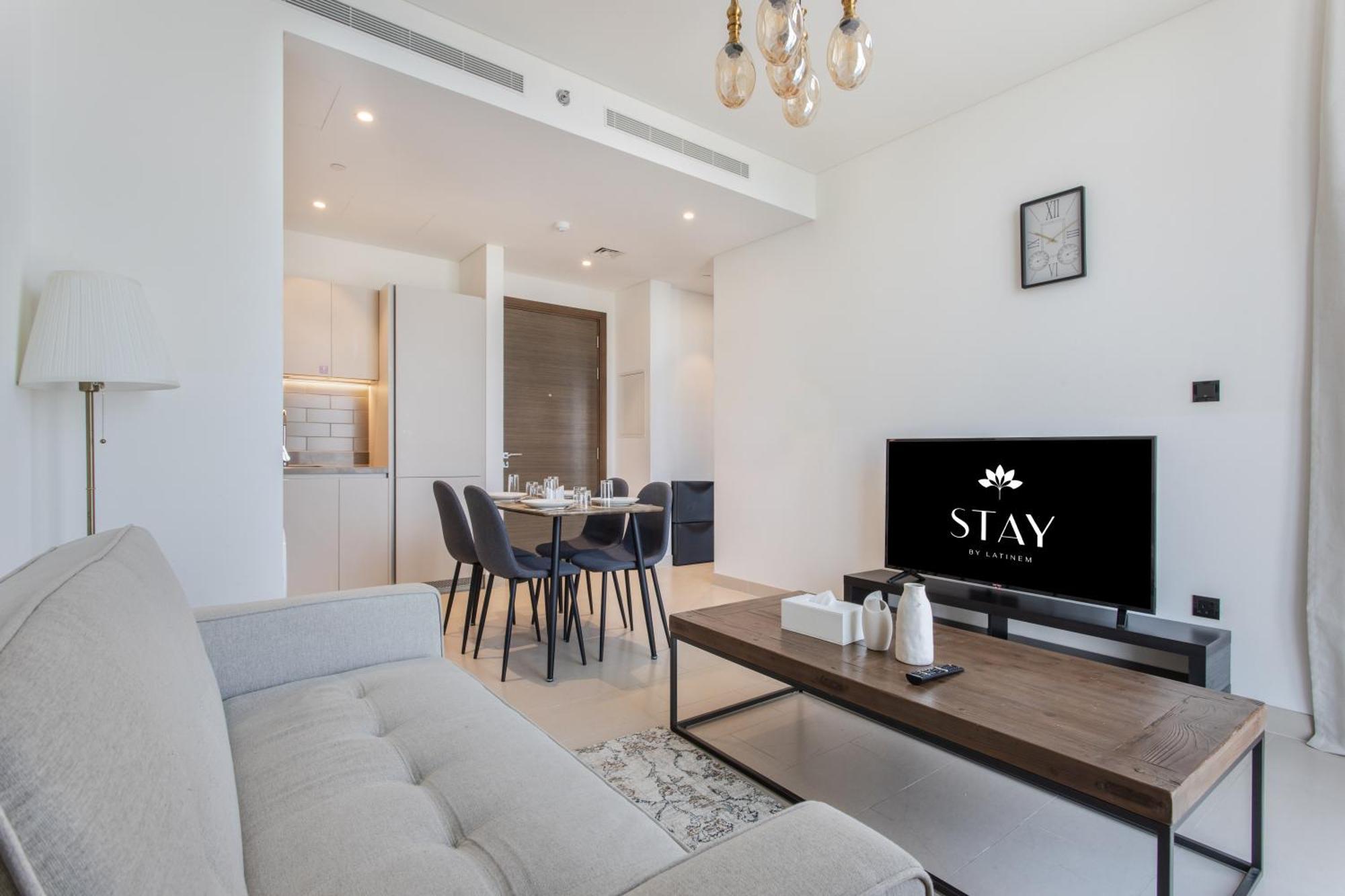 Apartment By Latinem Luxury 1br Cv B1311 Near Burj Khalifa Dubai