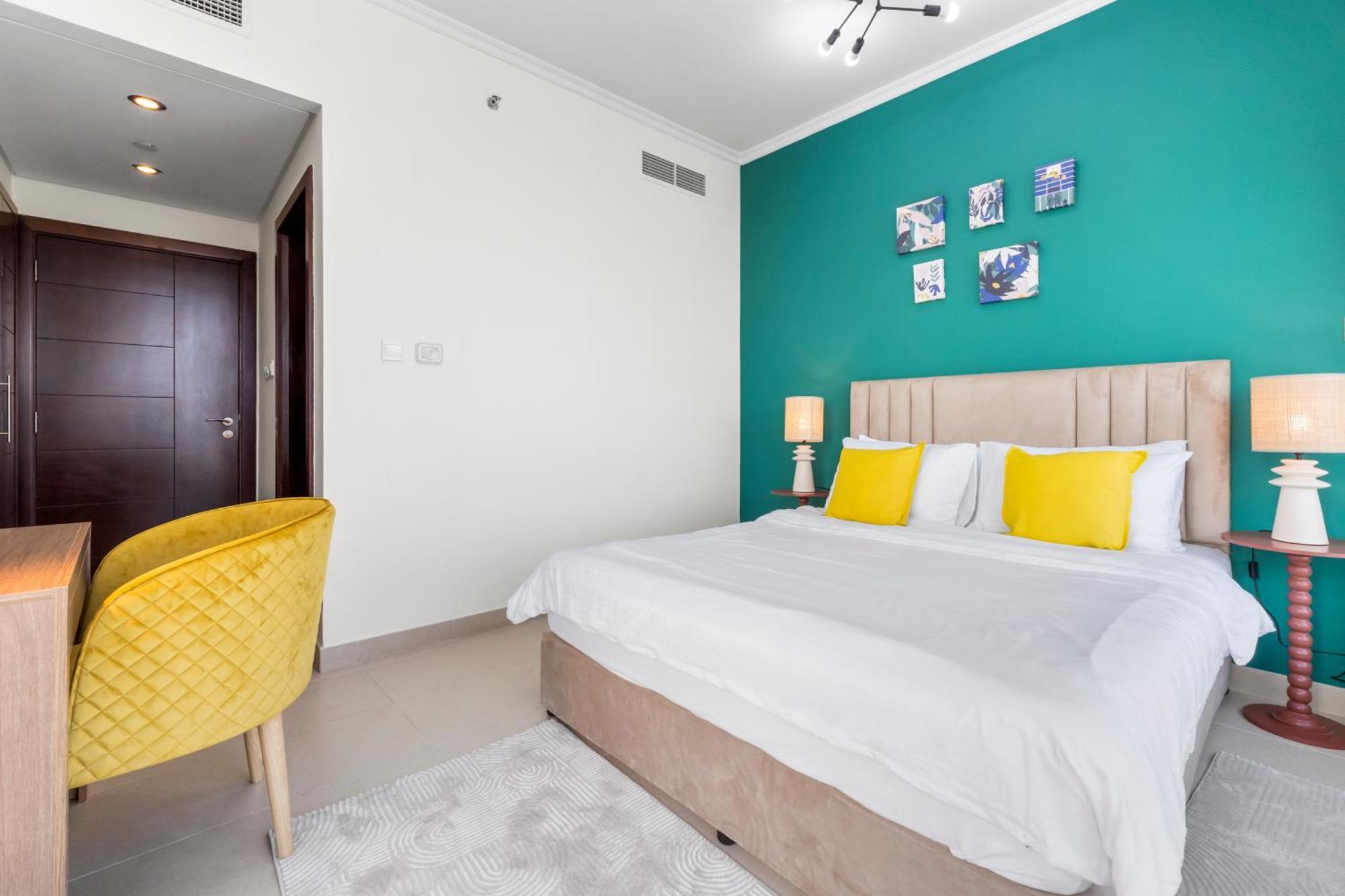 Flash Sale- Burj Khalifa View- 5mn Walk To Mall - Burj Views Tower- Stylish 1bdr Apartment- Convenient Location Dubai