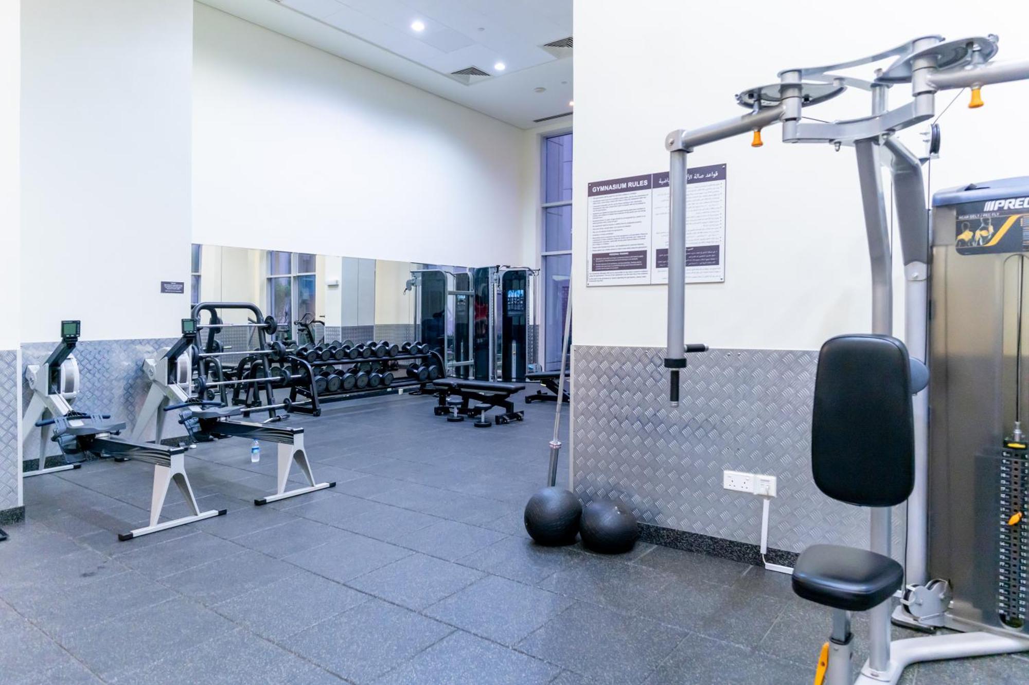 Flash Sale- Burj Khalifa View- 5mn Walk To Mall - Burj Views Tower- Stylish 1bdr Apartment- Convenient Location Apartment Dubai
