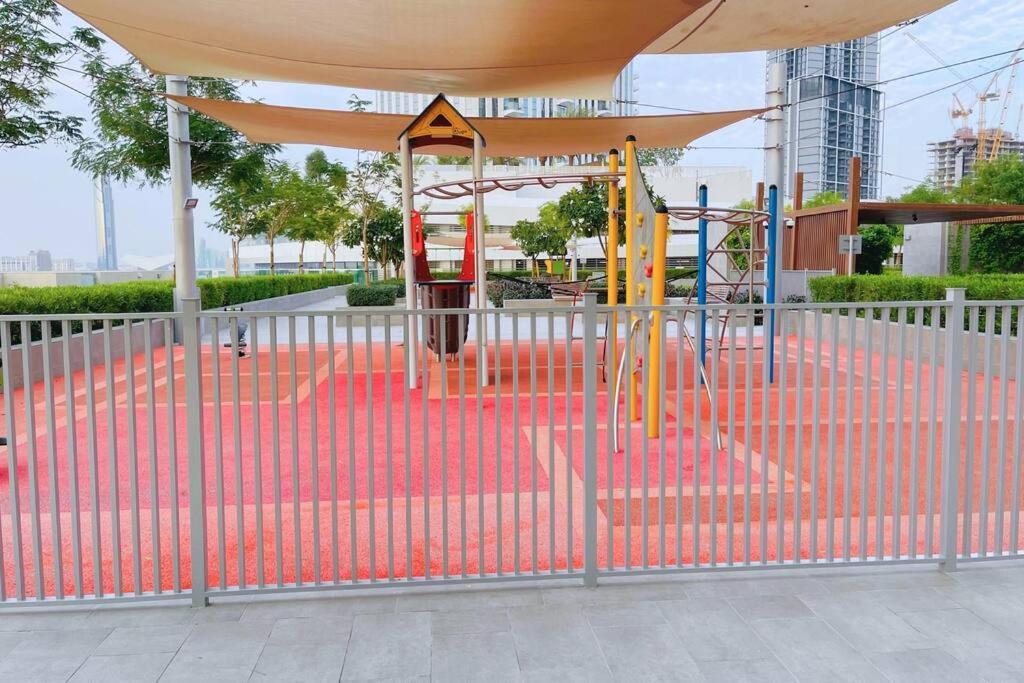 Stunning 1br With Beach View At Creek Harbour - 3606 *