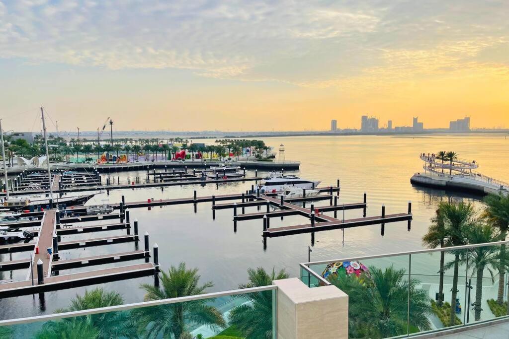 Stunning 1br With Beach View At Creek Harbour - 3606 *