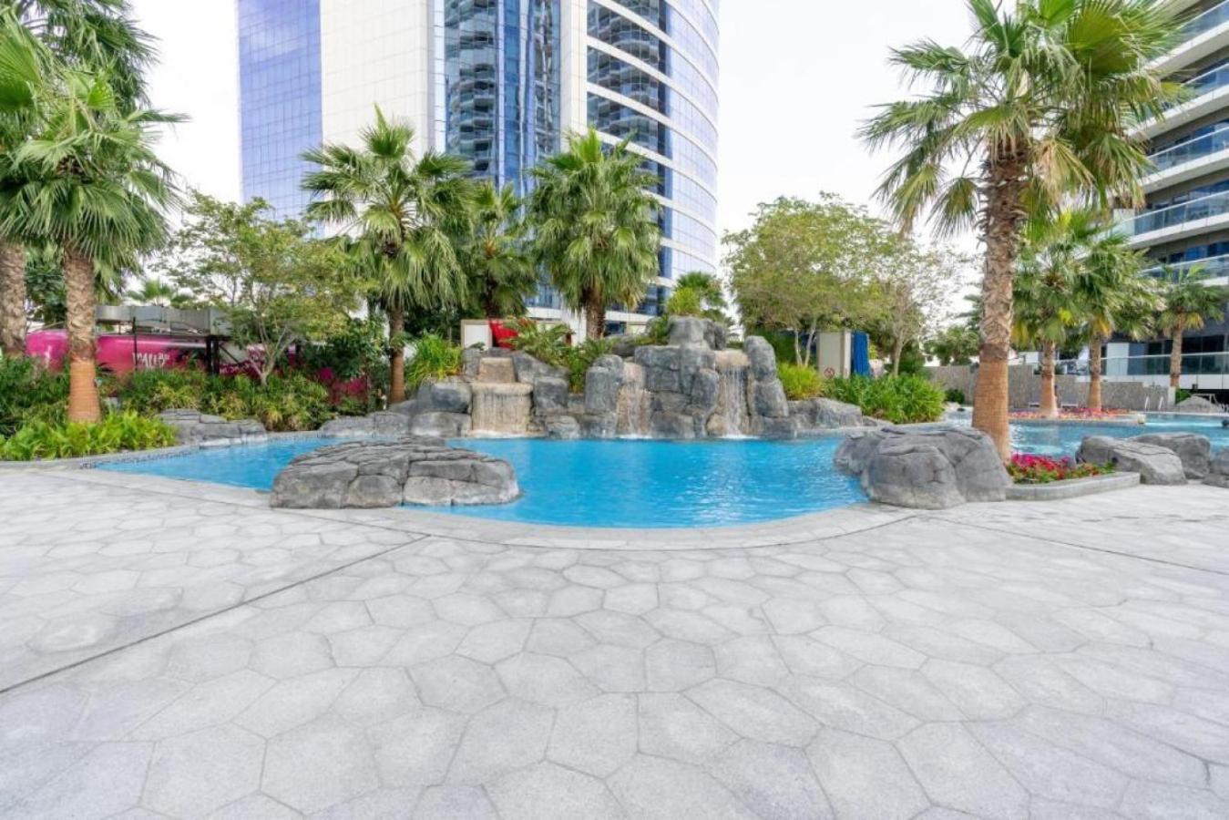 Damac By Paramount D - One Bed With Skyline View * Dubai