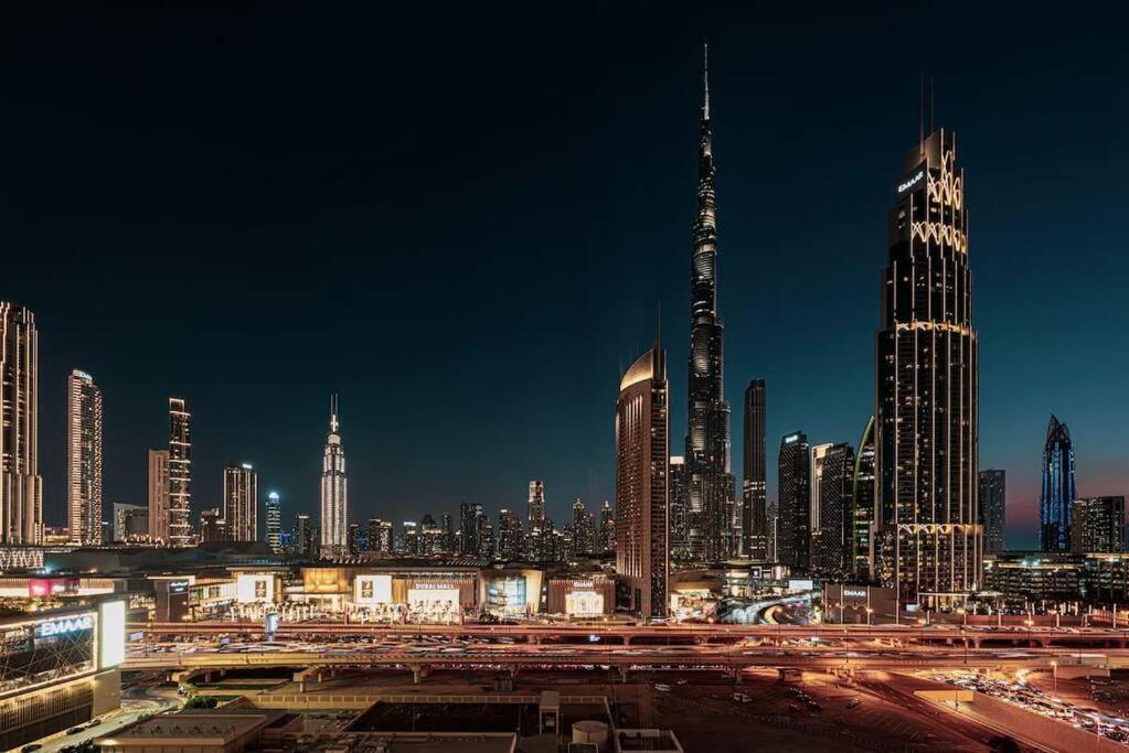 Burj Khalifa & Fountain View In Downtown - Opposite To Mall - Super High Floor - Big Balcony Setup Dubai