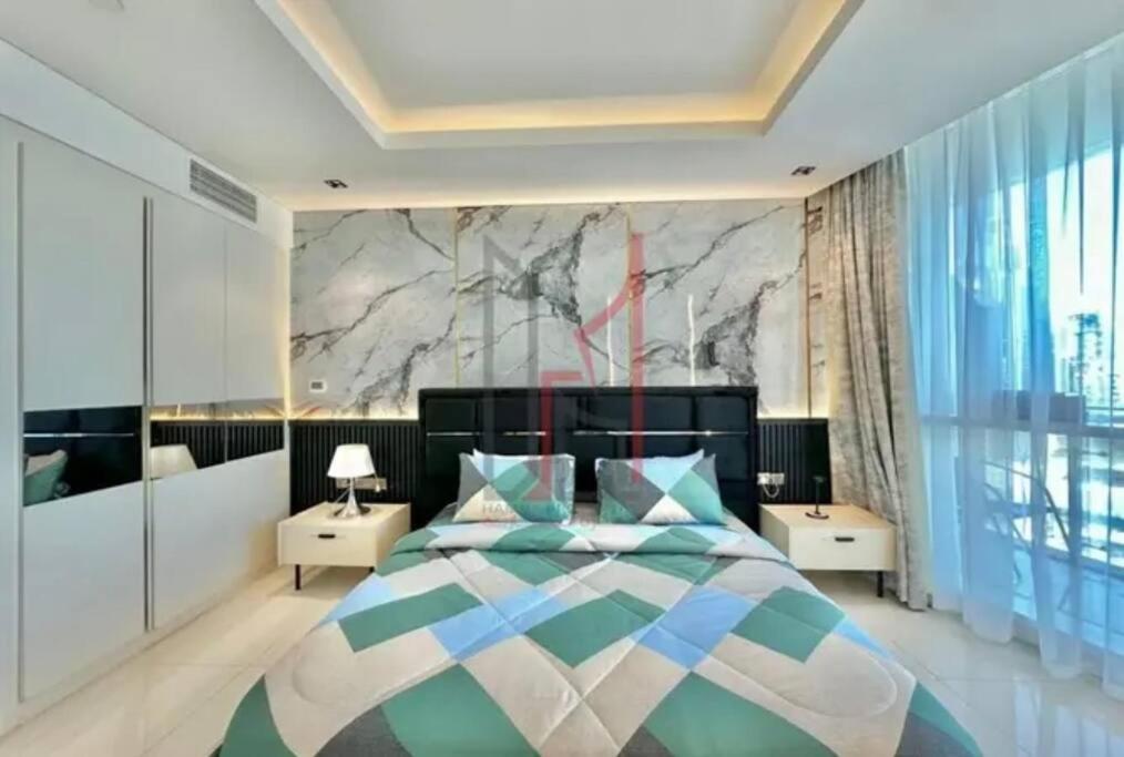 Apartment 1br - 5 Min From Burj Khalifa And Mall - View *