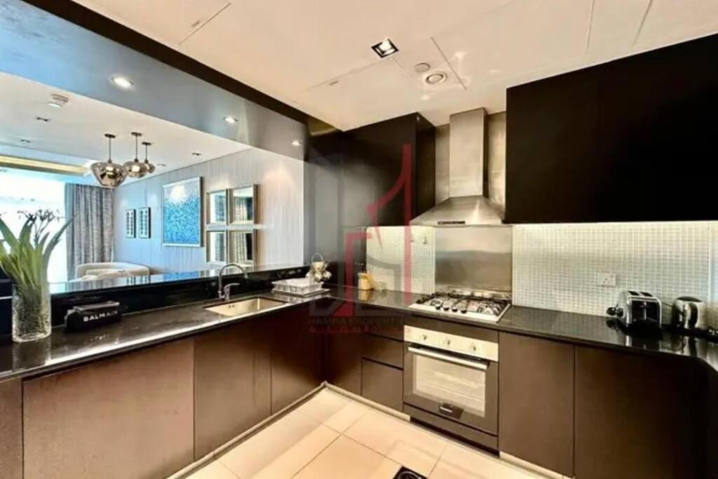 Apartment 1br - 5 Min From Burj Khalifa And Mall - View *