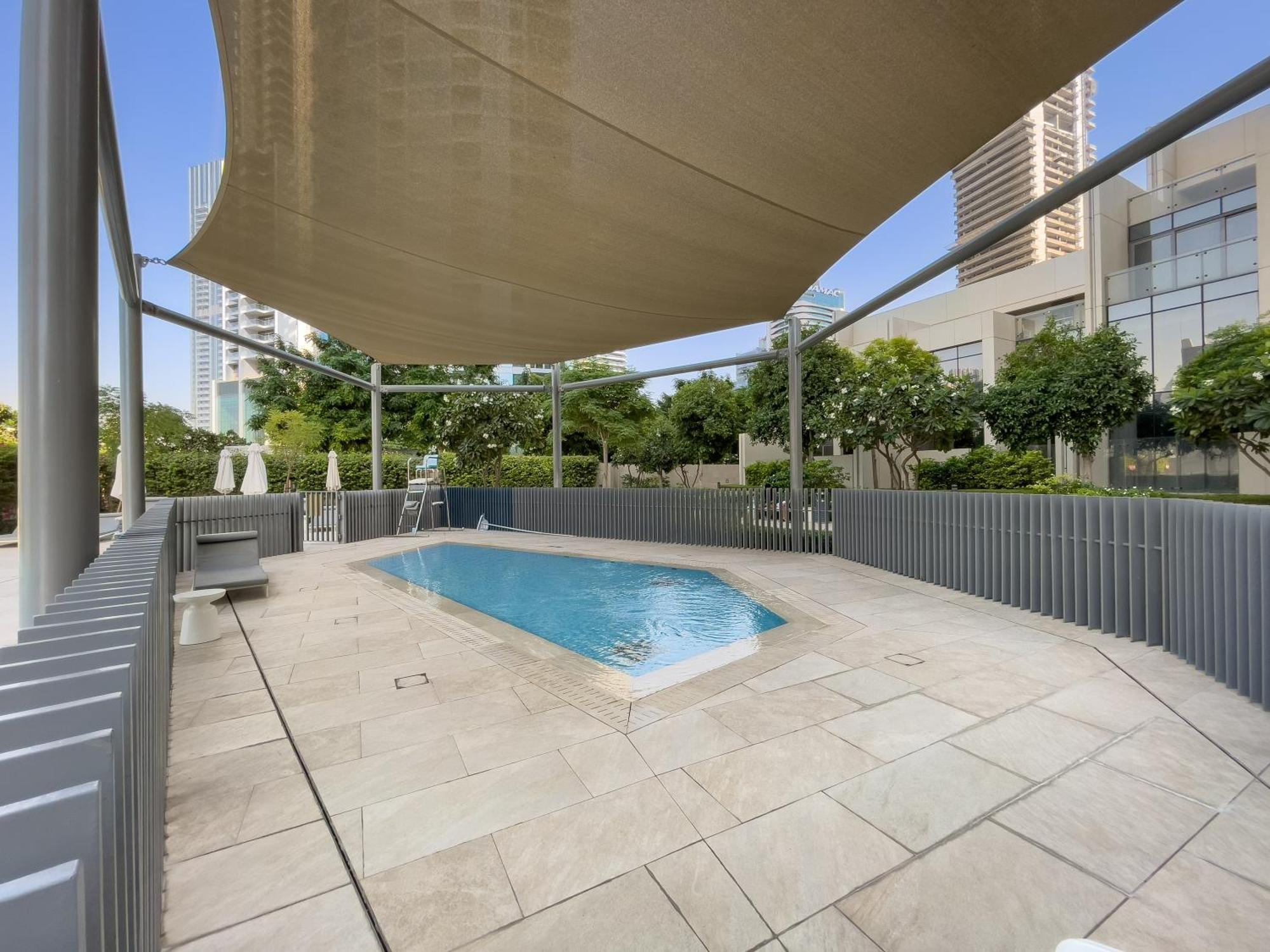 Maison Privee - Inviting With Fabulous Canal & Skyline Vws *