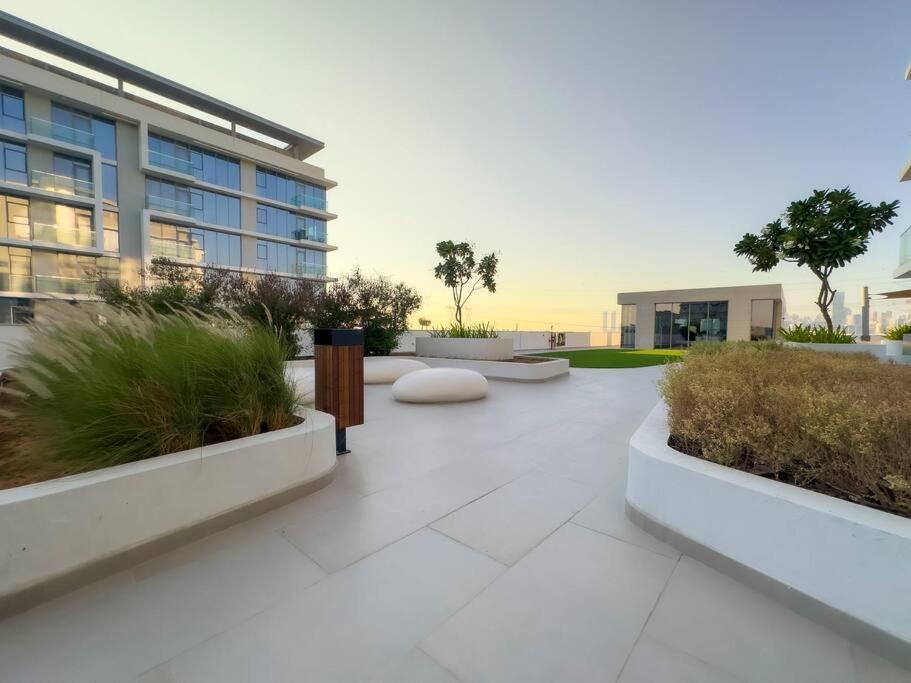 First Class 1br Stylish Haven Apartment Dubai